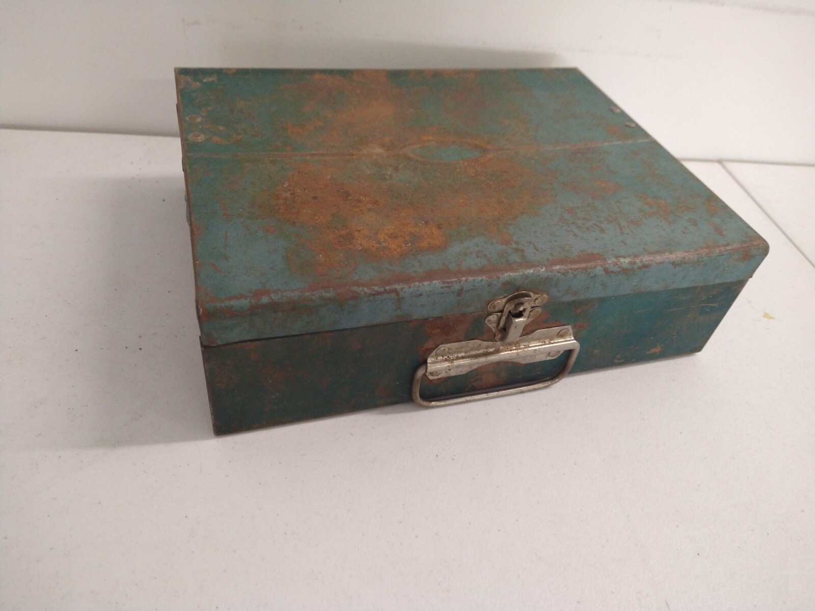 INSTA-LITE ONE BURNER PROPANE CAMP STOVE RARE VINTAGE CAMPING. Tested. Works.
