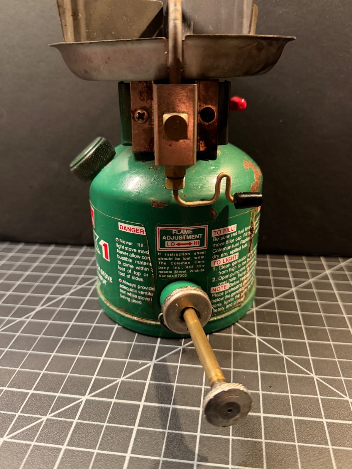 Vintage Coleman PEAK 1 Model 576 700 Lightweight Backpack Stove with Box Canada