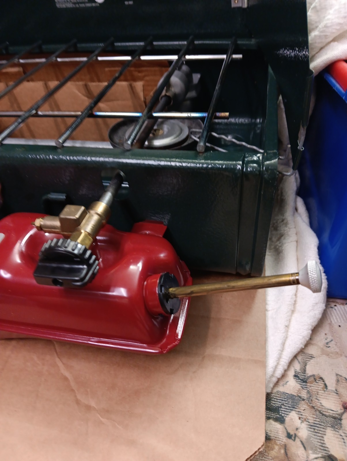1999 Coleman 425 Two Burner Gas Camp Stove Model 425F499T EXCELLENT FAST SHIPP