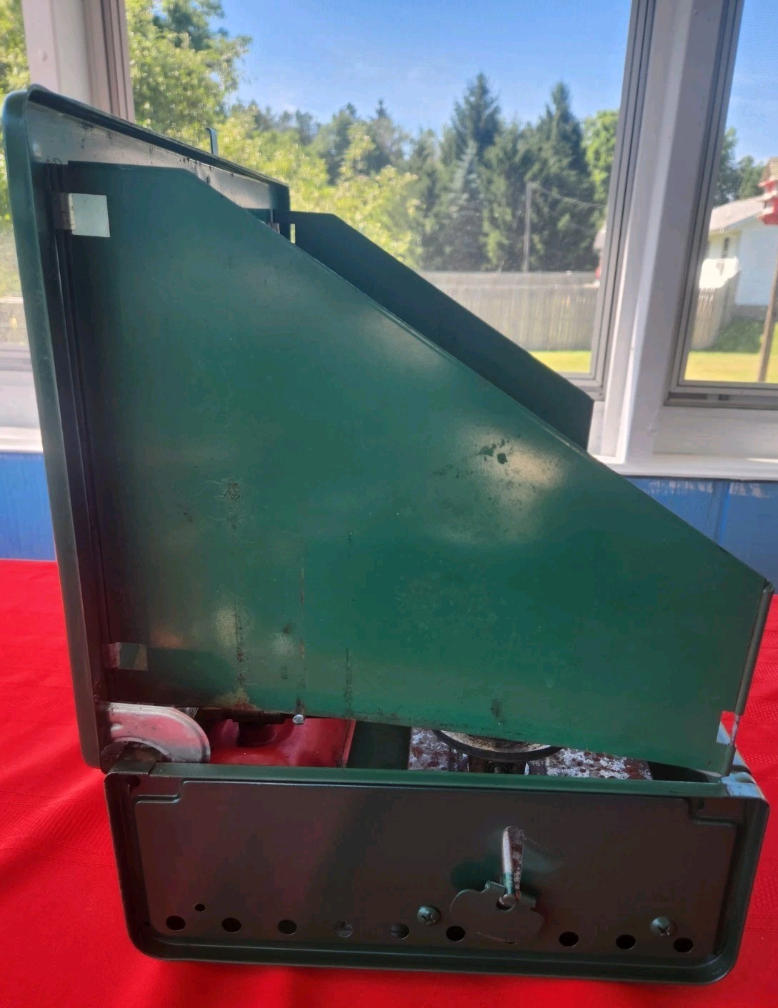 1950 – 1970s Coleman 425E Two Burner Camp Stove with Fuel Tank & Used Untested