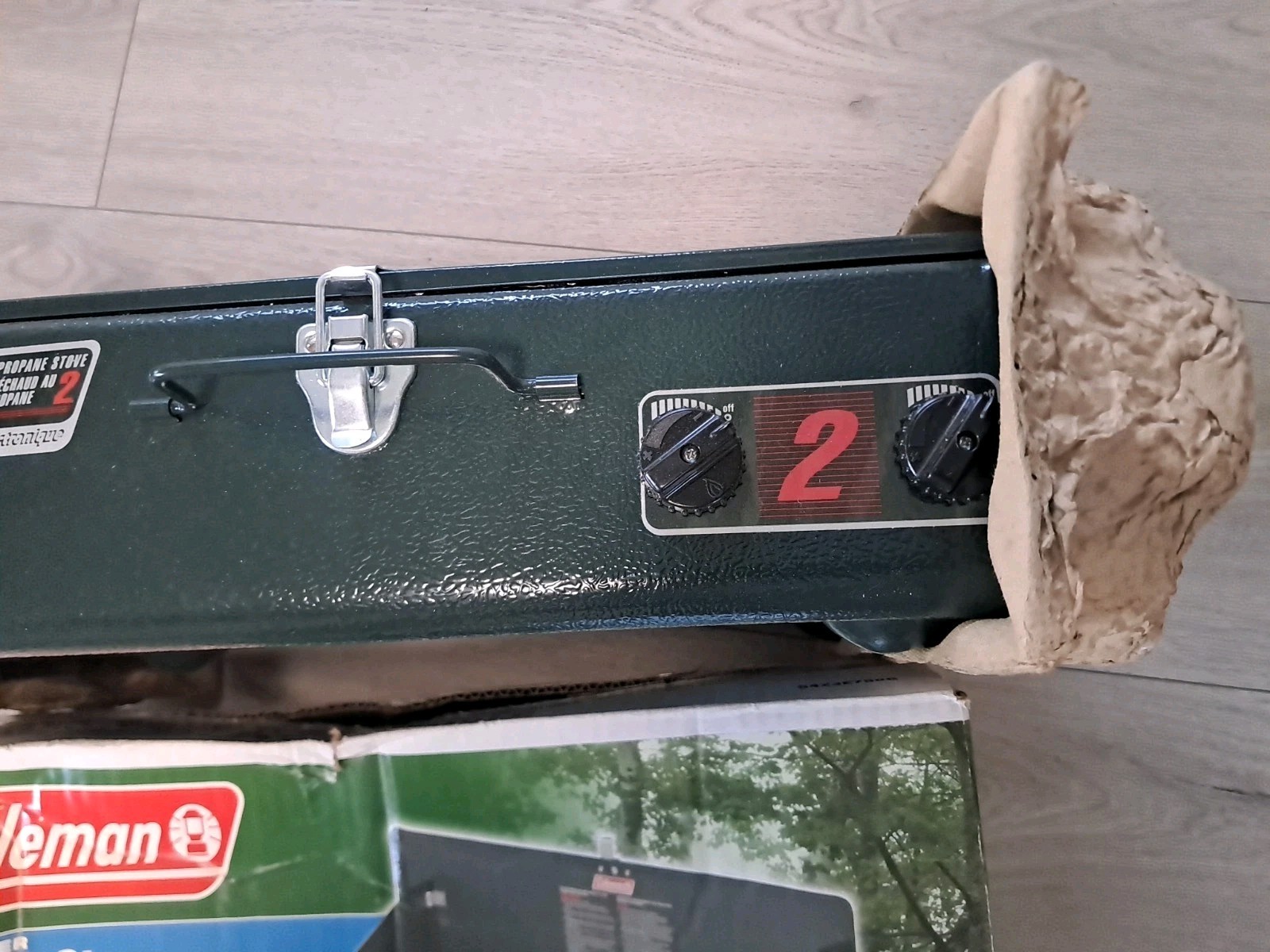 NOS NEW Coleman Two Burner Grill Stove ELECTRONIC IGNITION Propane *** NEW ***