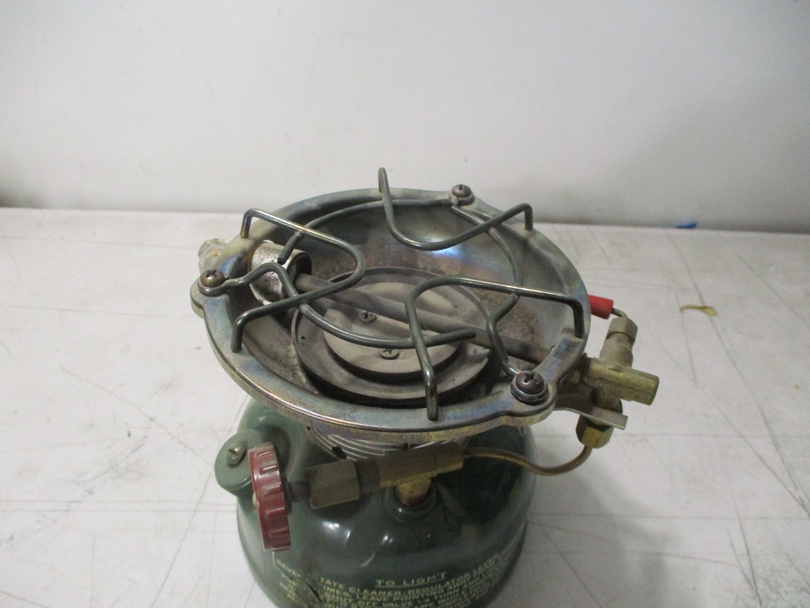 Vtg 12/1968 Coleman 502 Camp Stove Green Backpacking Made in USA Hike Cooking