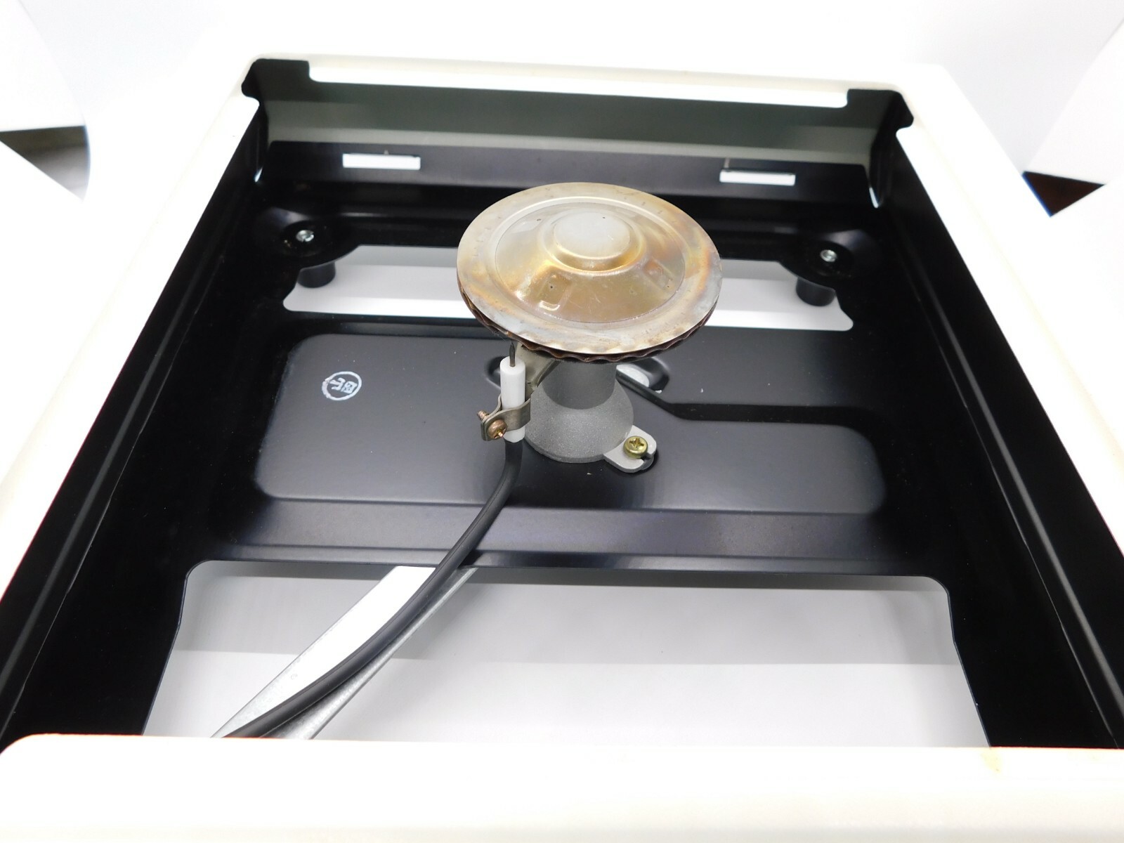 Iwatani Portable Gourmet Butane Stove B-9 Indoor Outdoor Camping RV