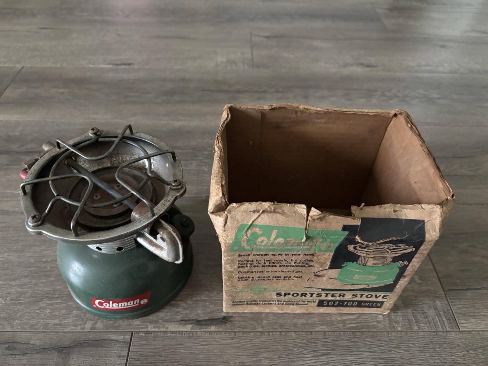 1962 Coleman Sportster 502-700 Stove Green
