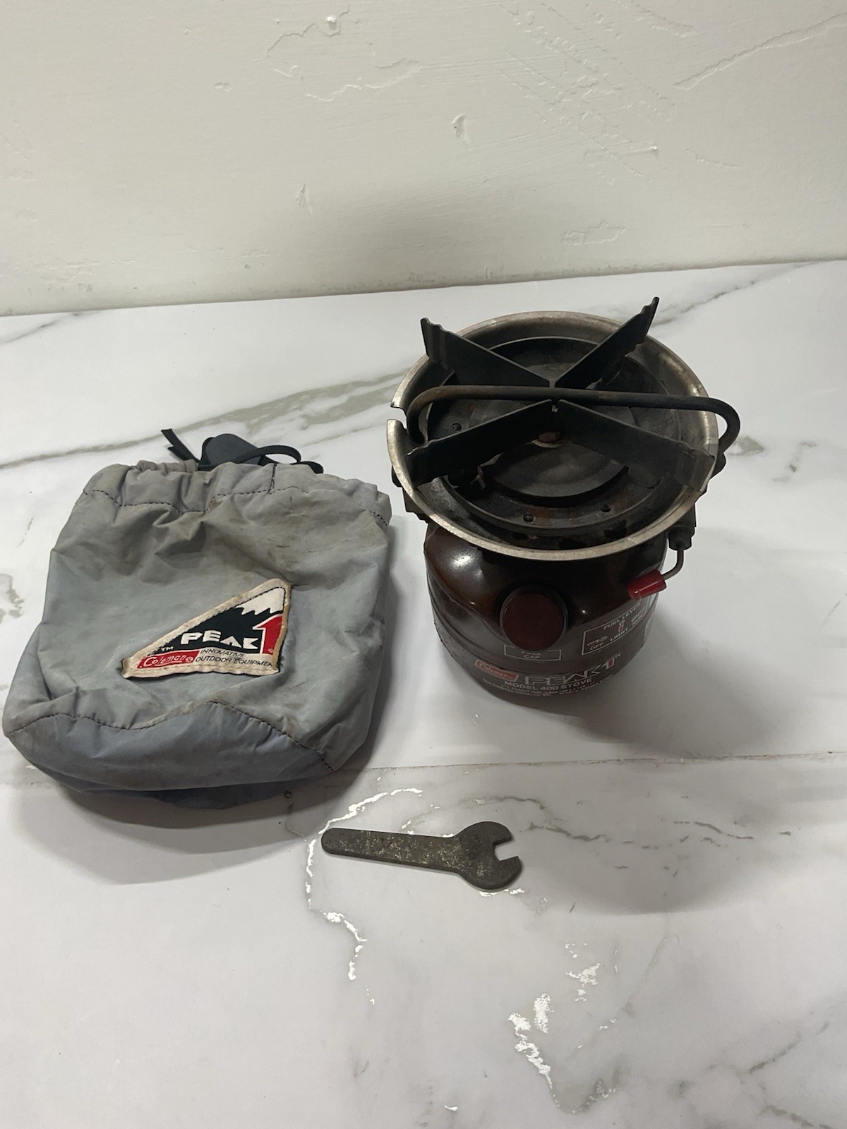 Vintage Coleman Peak 1 Model 400 Portable Stove w/ Manual & Storage Bag Tested
