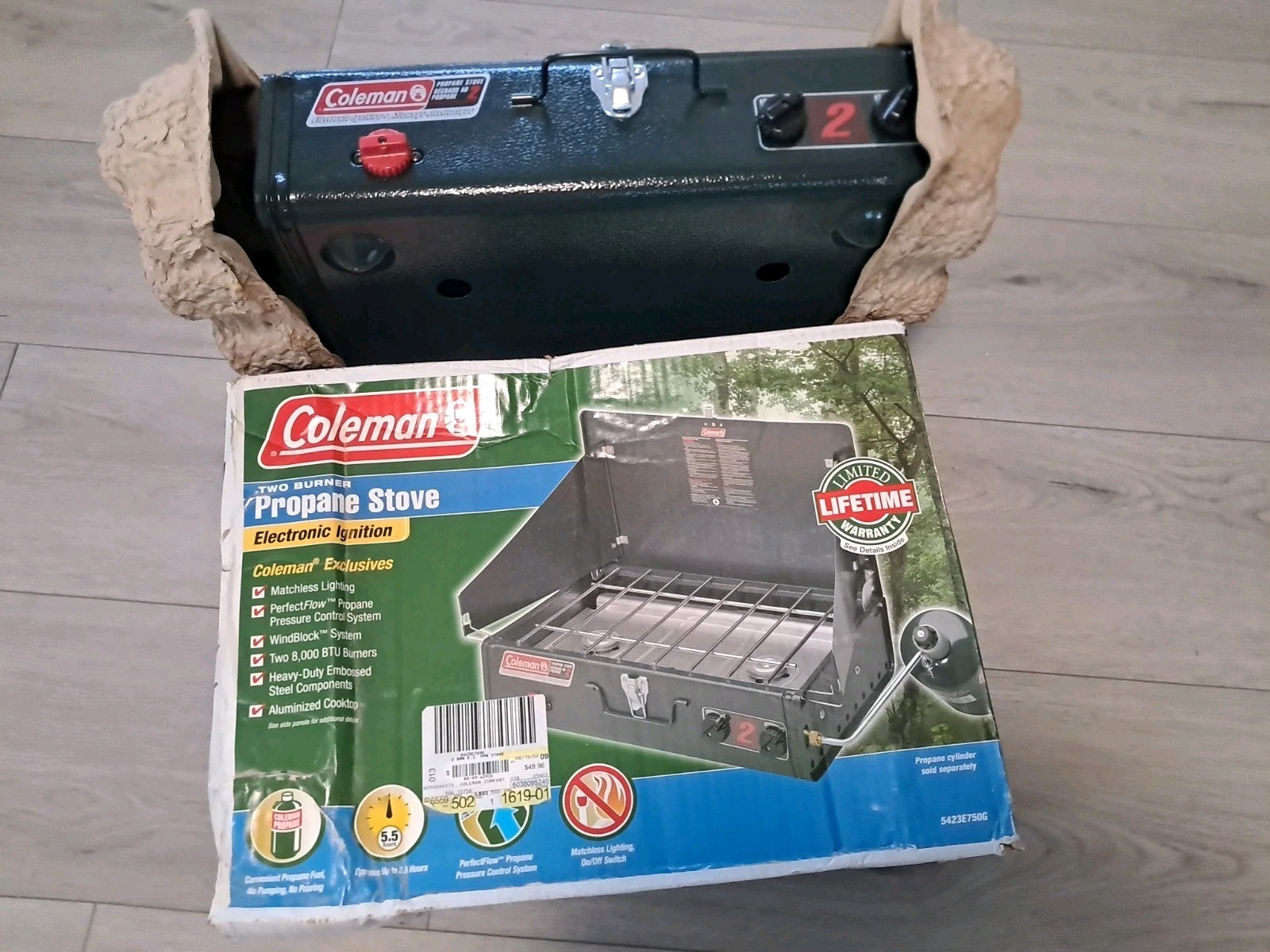 NOS NEW Coleman Two Burner Grill Stove ELECTRONIC IGNITION Propane *** NEW ***