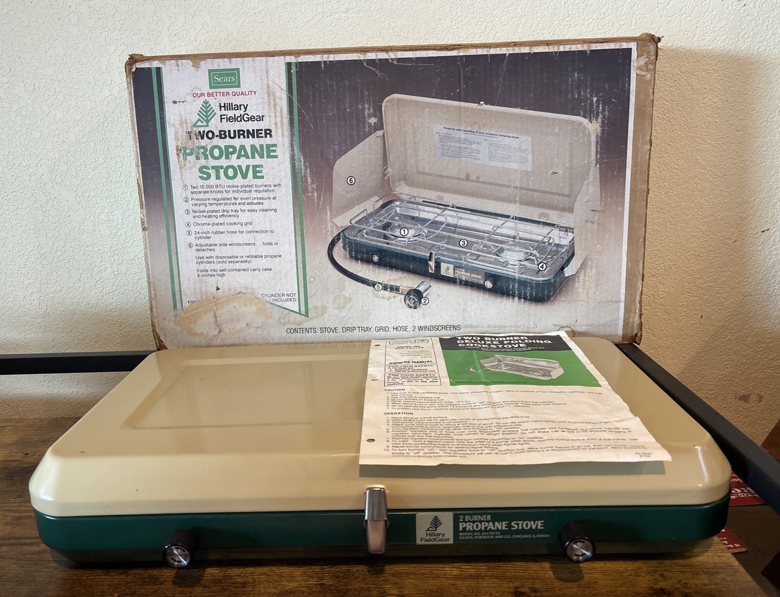 Sears Hillary FieldGear 10,000 BTU 2-Burner Propane Camping Stove W Box 1970s