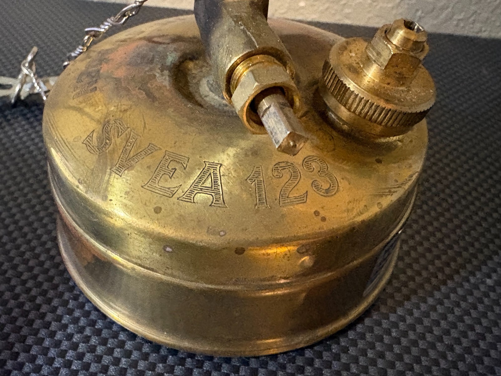 Vintage SVEA 123 Optimus white gasoline (petrol) Camping Backpacking Stove