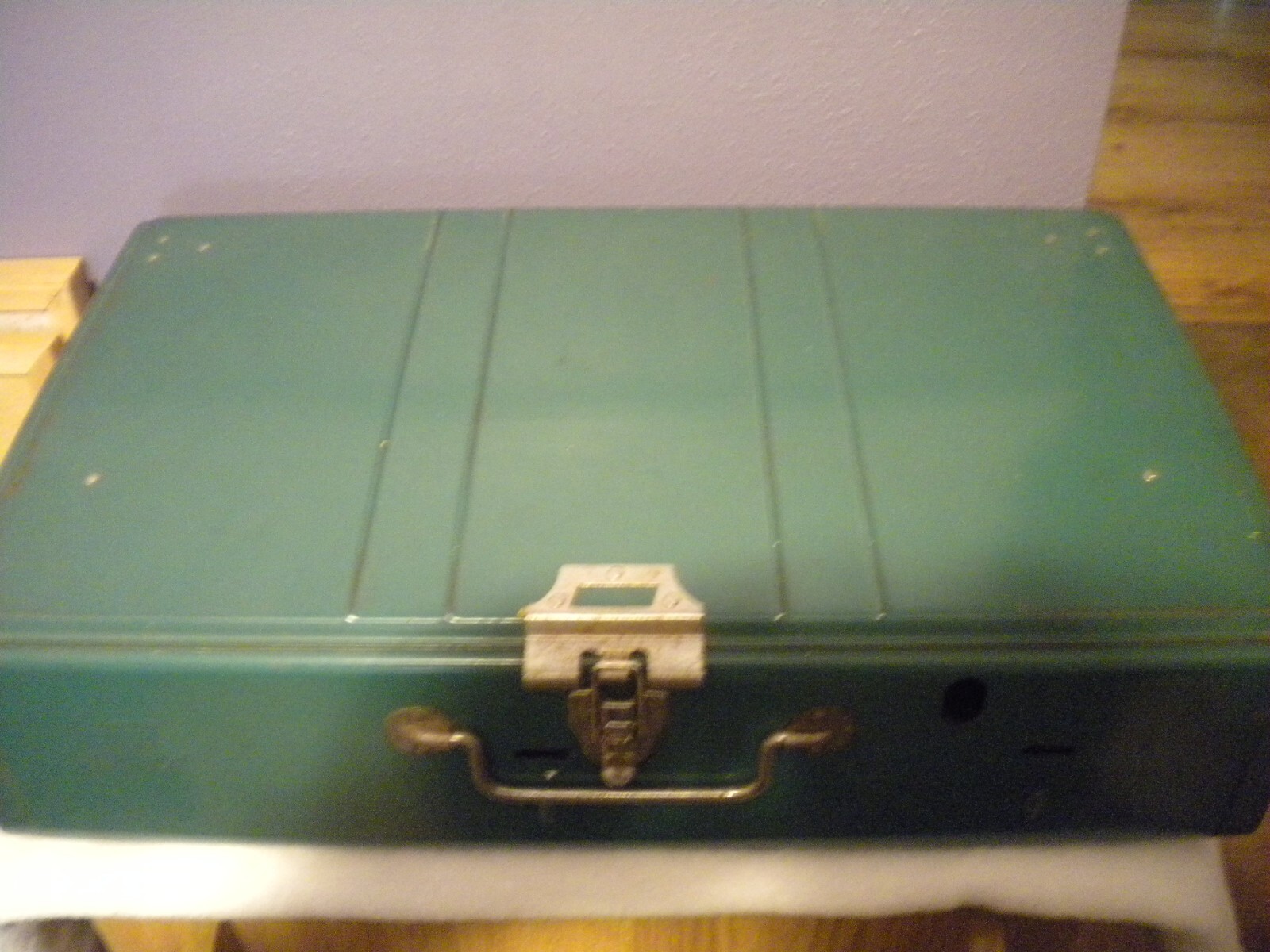 Coleman 2 Burner Camp Stove Model 413G Dated 5/70 Tested and Working