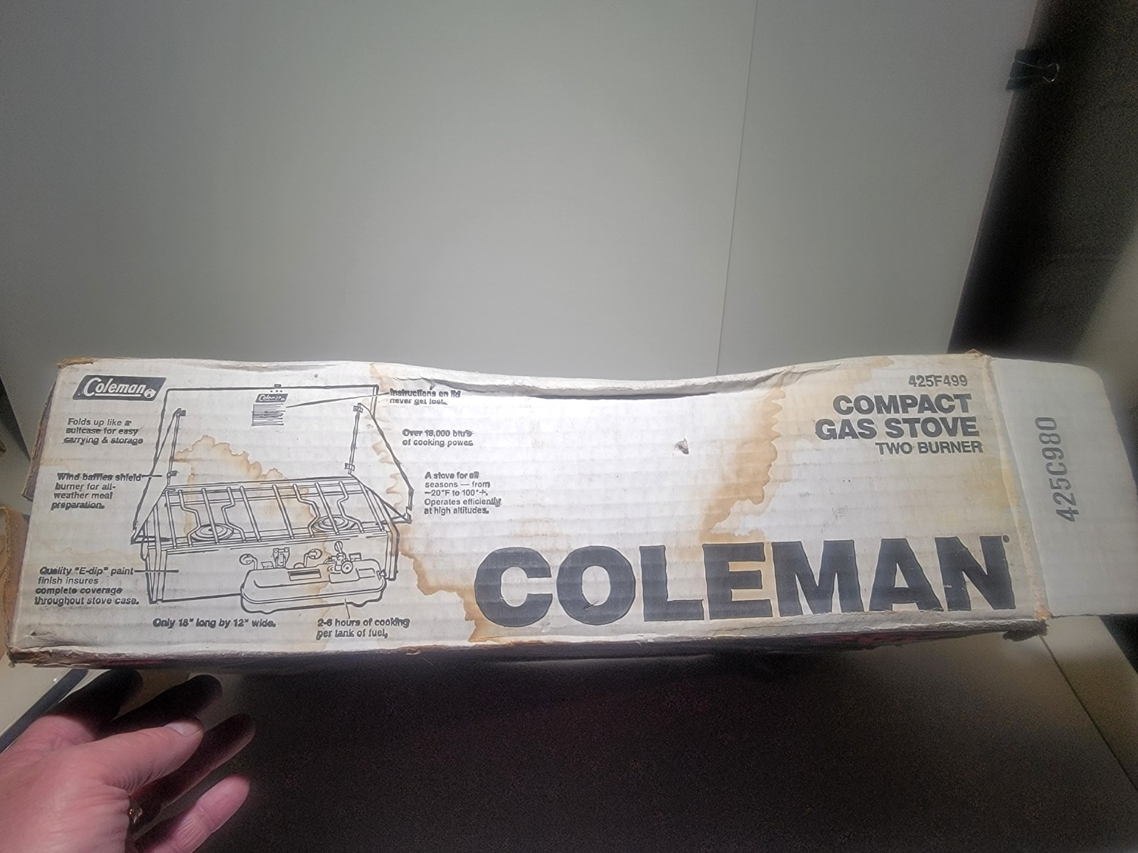 1987 Coleman 425F499 Gas Stove 2 Burner Green NEVER USED