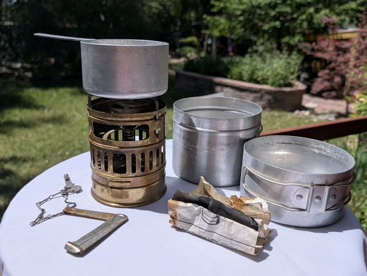 Vintage Svea 123 Brass Backpacking Camp Stove Optimus Sweden w/ Safety Chef Pots