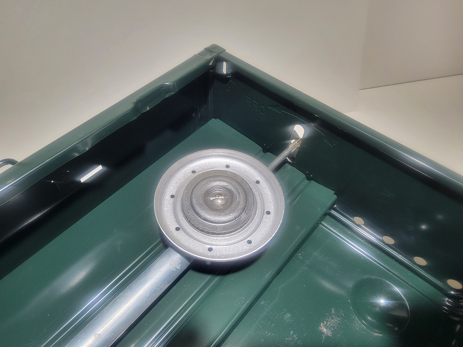 1987 Coleman 425F499 Gas Stove 2 Burner Green NEVER USED