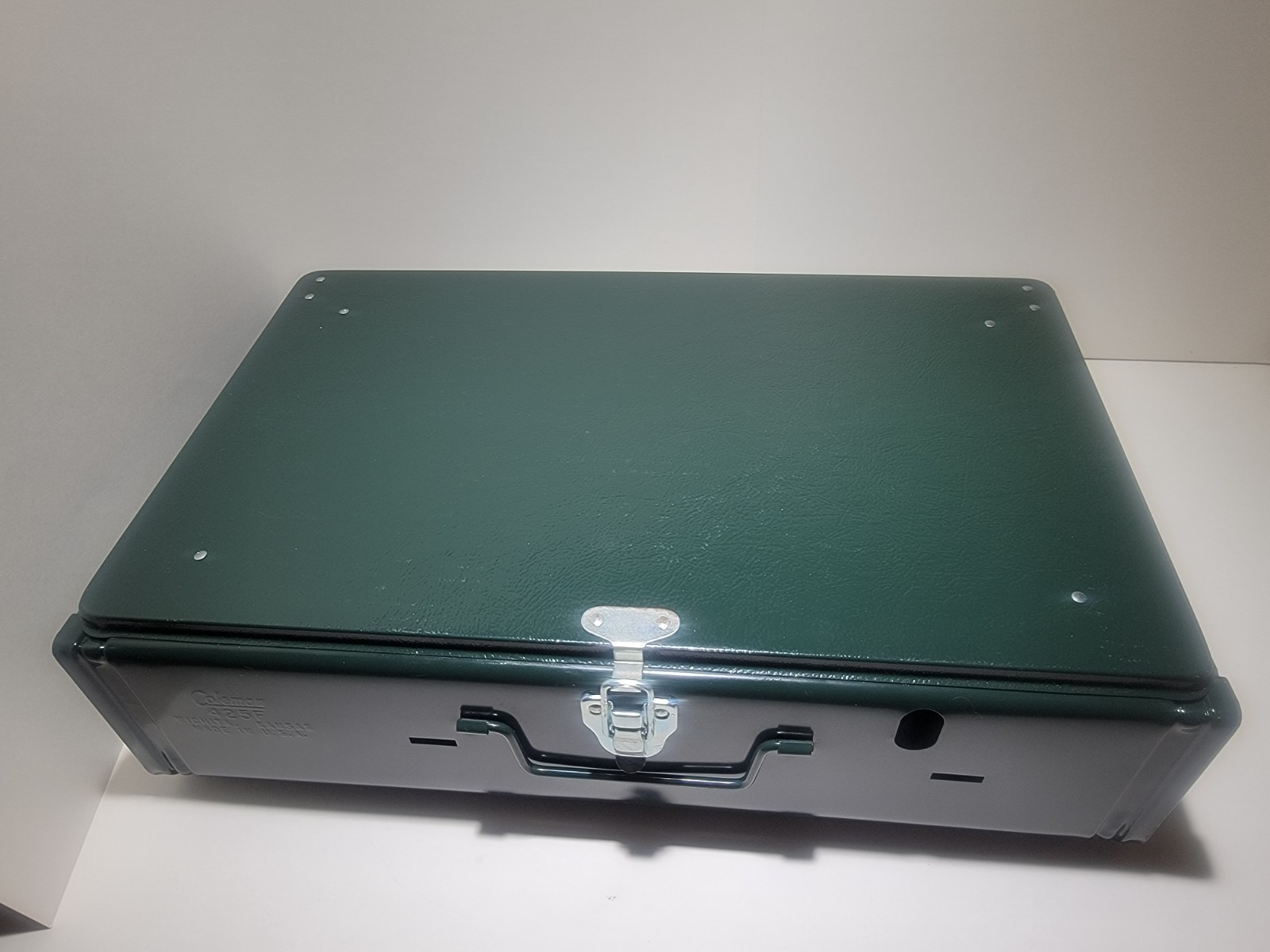 1987 Coleman 425F499 Gas Stove 2 Burner Green NEVER USED