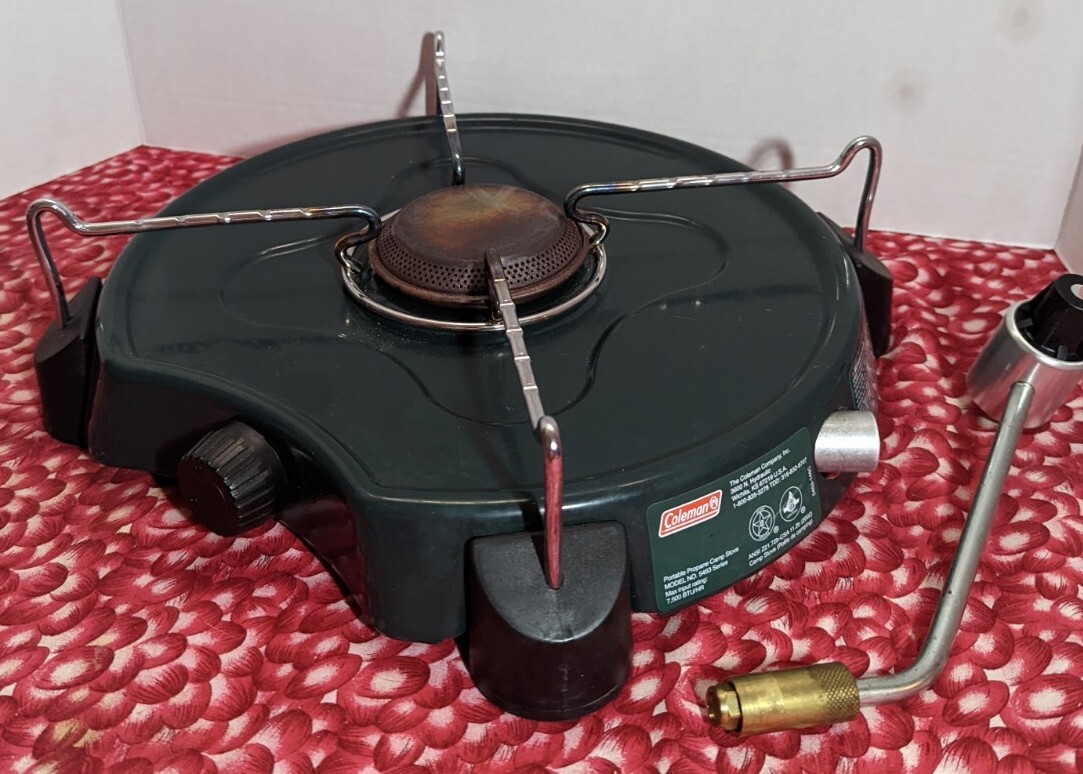 Coleman Powerpack Perfectflow Single Burner Propane Camping Stove 7500 BTU Green