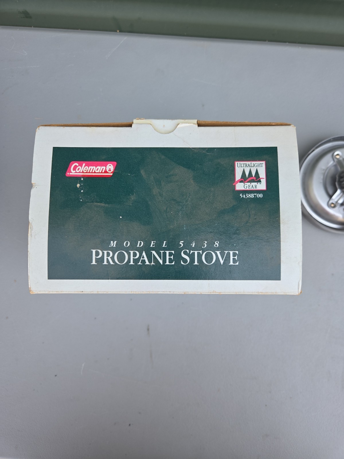 Vintage Coleman 5438 Lightweight Compact Single Burner Propane Stove 5438B700