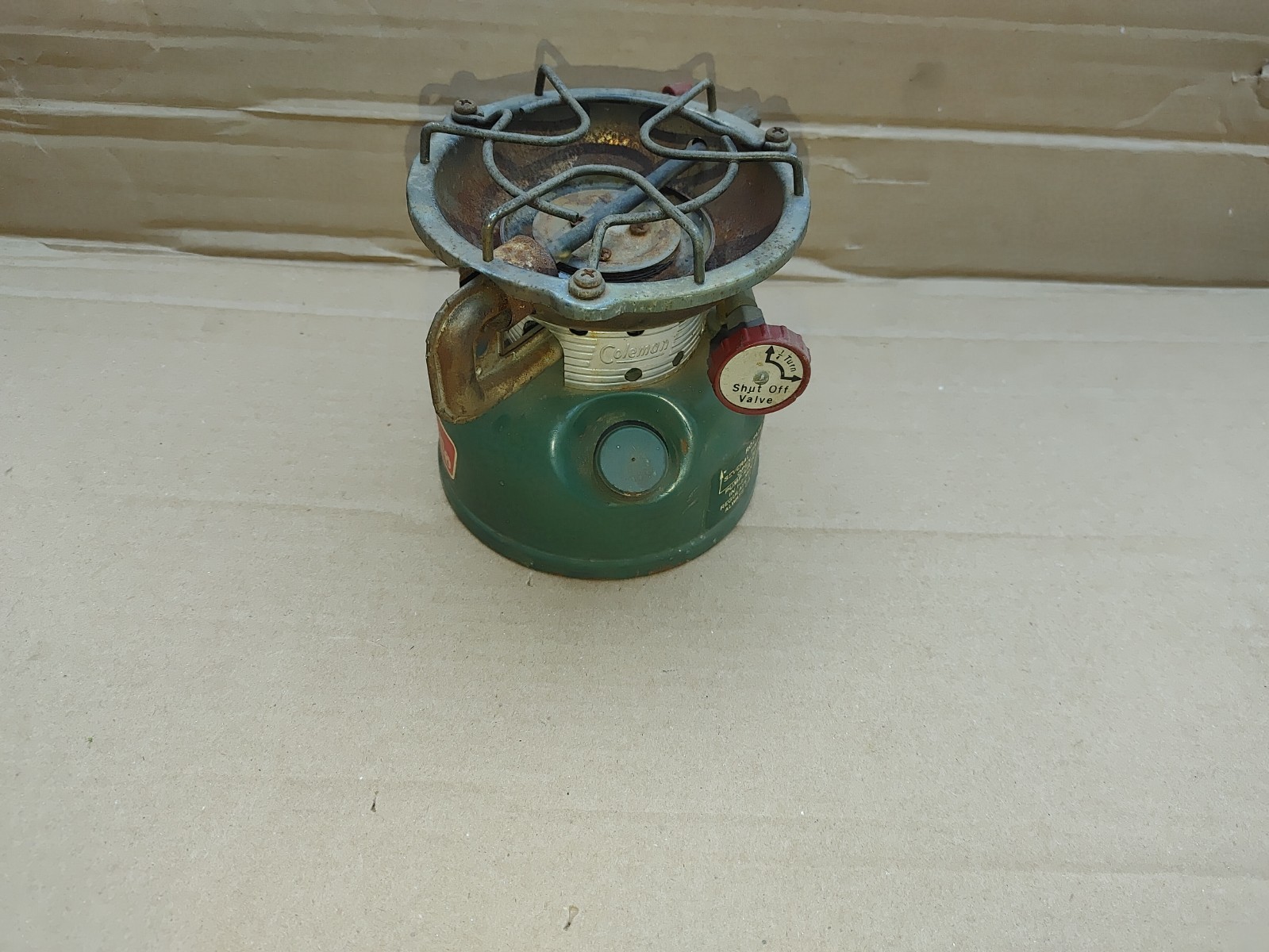 1970 COLEMAN 502 SPORTSTER SINGLE BURNER CAMPING STOVE