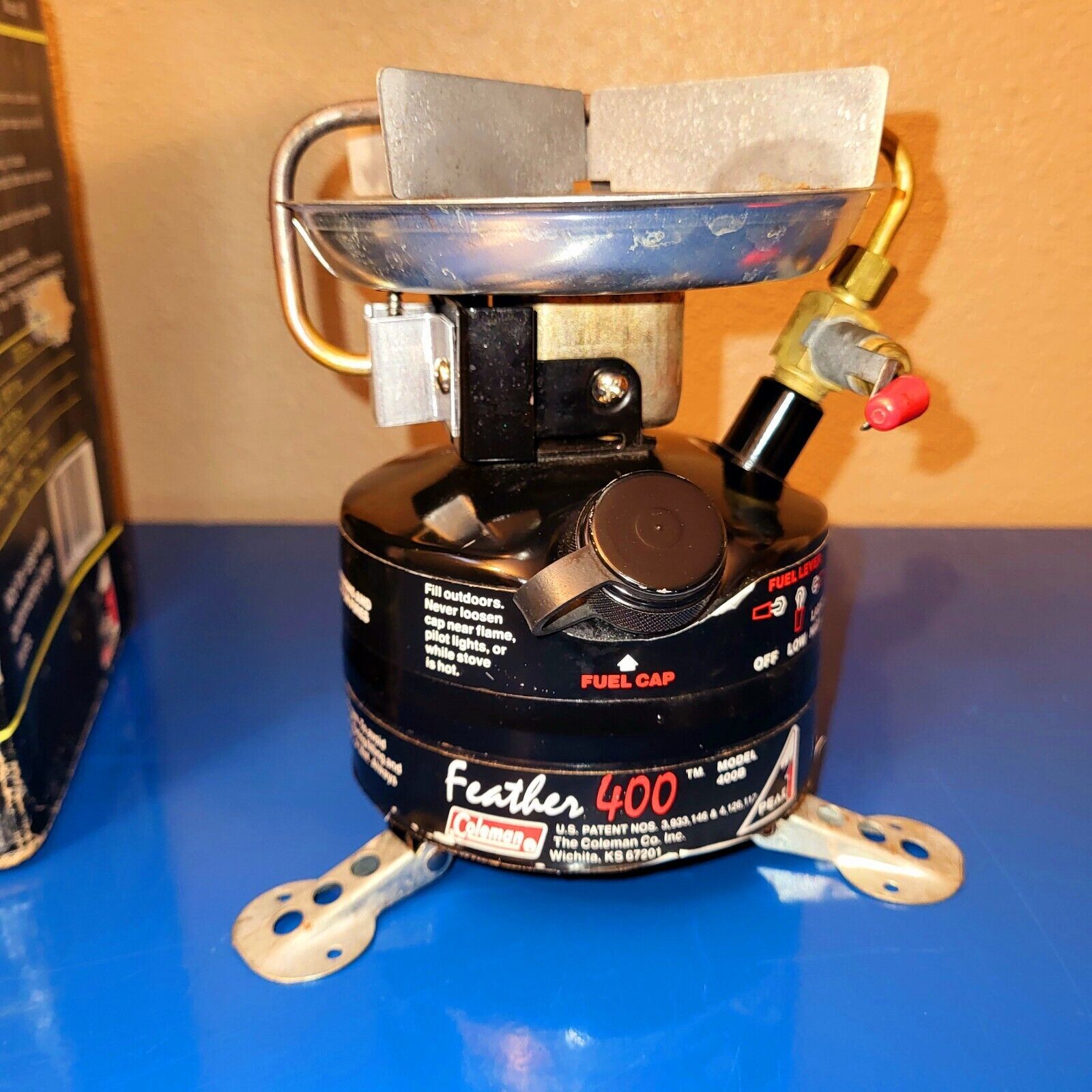 Coleman PEAK 1 Feather 400B Single Burner Camp stove. New Pump Cup, TESTED.8/90