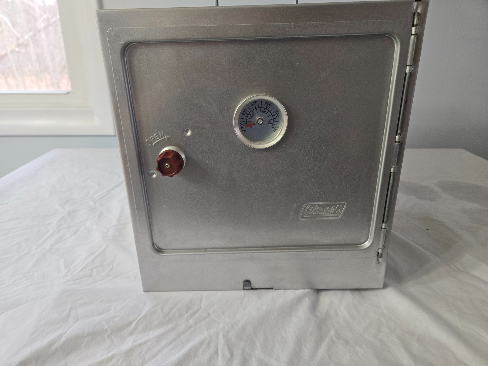 VTG COLEMAN SILVER FOLDING CAMP STOVE TOP OVEN W/ORIGINAL BOX AND INSTRUCTIONS