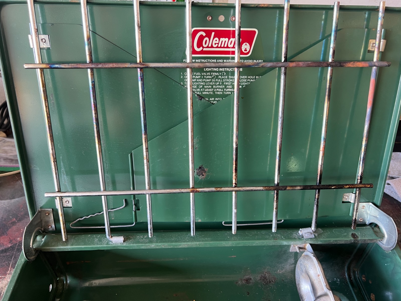 Coleman 425F Two Burner Gas Stove EX 11/82