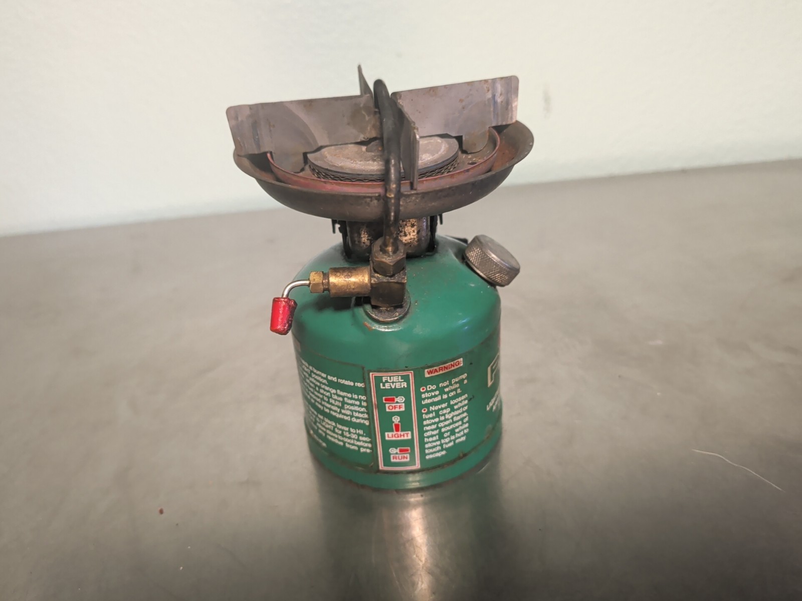 Coleman Peak 1 Lightweight Backpack Stove #576 Dated 1/77 Made Canada