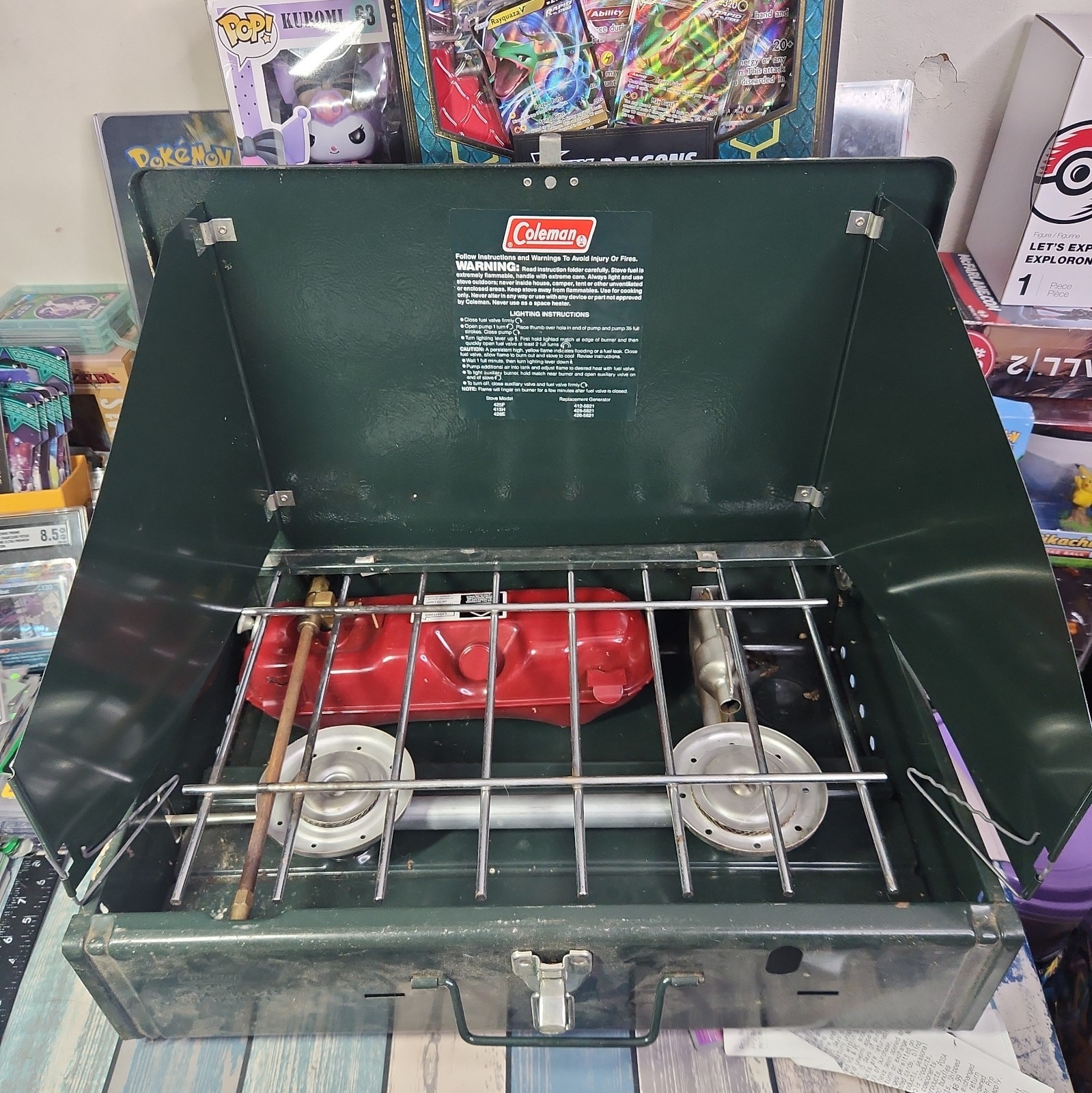 Vintage Coleman 425F Two Burner Gas (Fuel) Camping Stove Green 5/1990 VERY NICE!