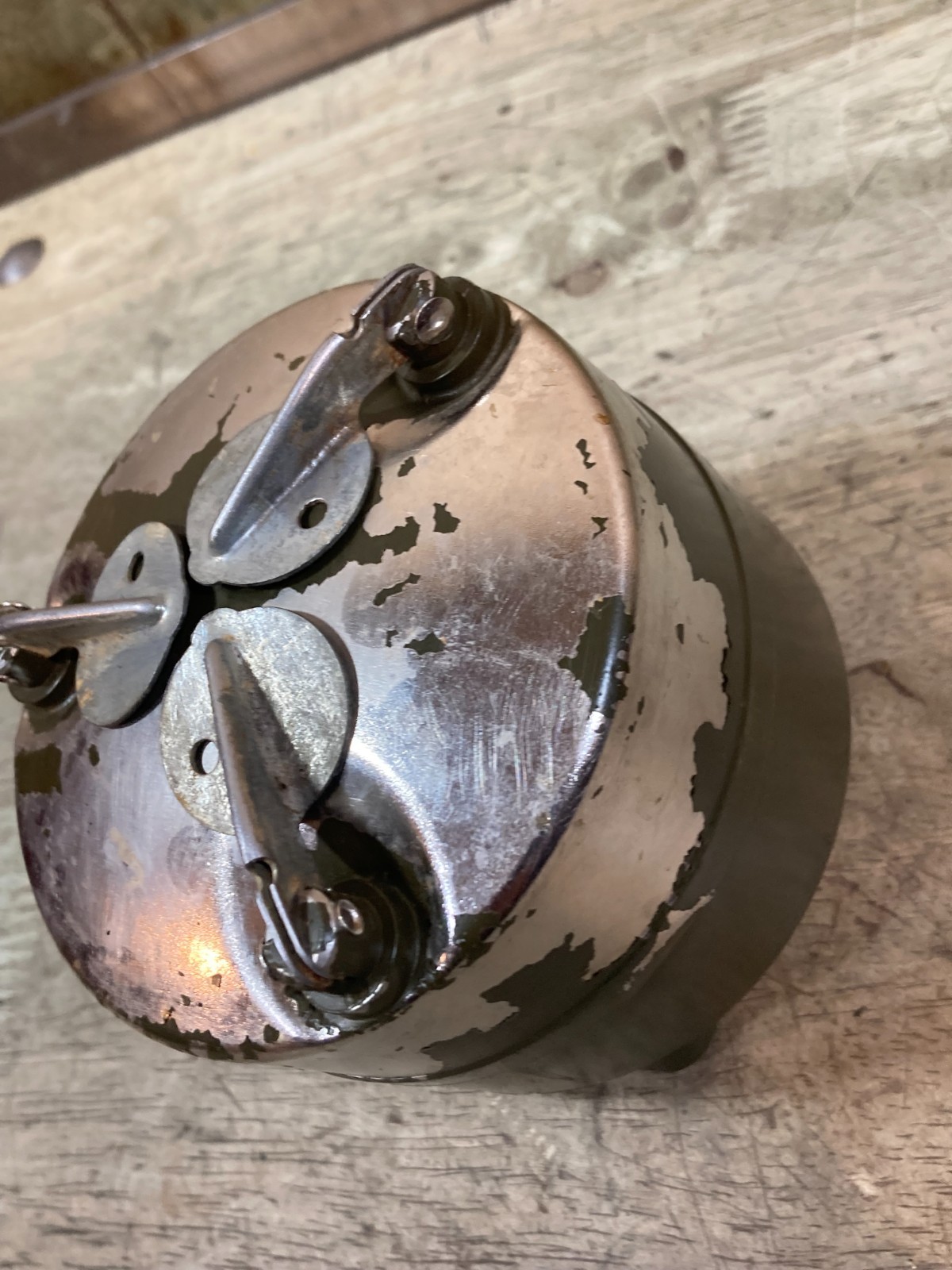 M1950 Coleman Stove – Fount Tank – Major paint and Decal loss