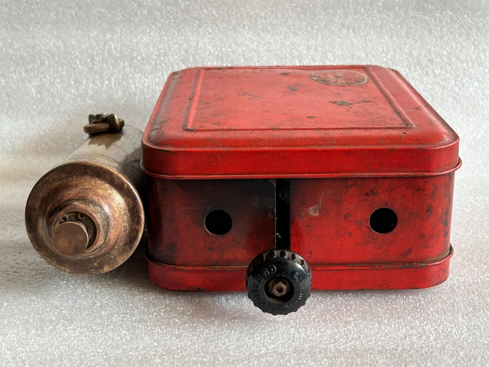 OLD VINTAGE VULCANO ALEMANIA BRASS KEROSENE CAMP STOVE WITH ORIGINAL TIN BOX