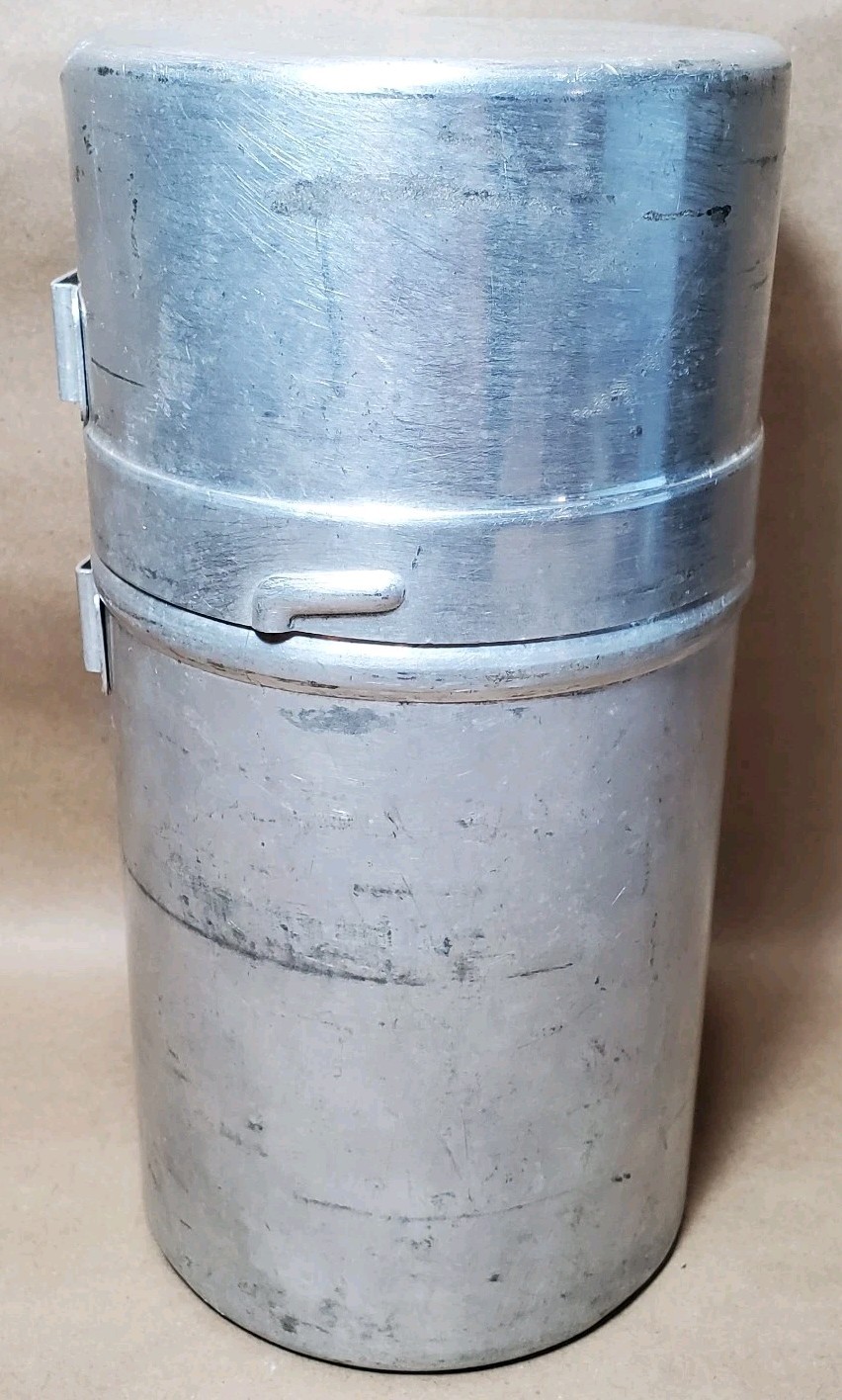 Vintage Coleman No. 530 Pocket Stove A47 Case/Cooking Pots, Untested, No Wrench