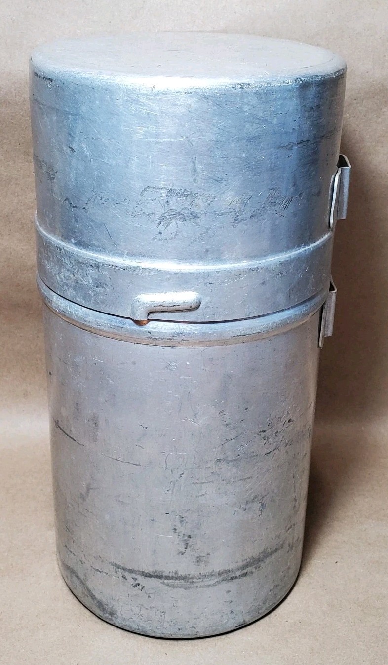 Vintage Coleman No. 530 Pocket Stove A47 Case/Cooking Pots, Untested, No Wrench