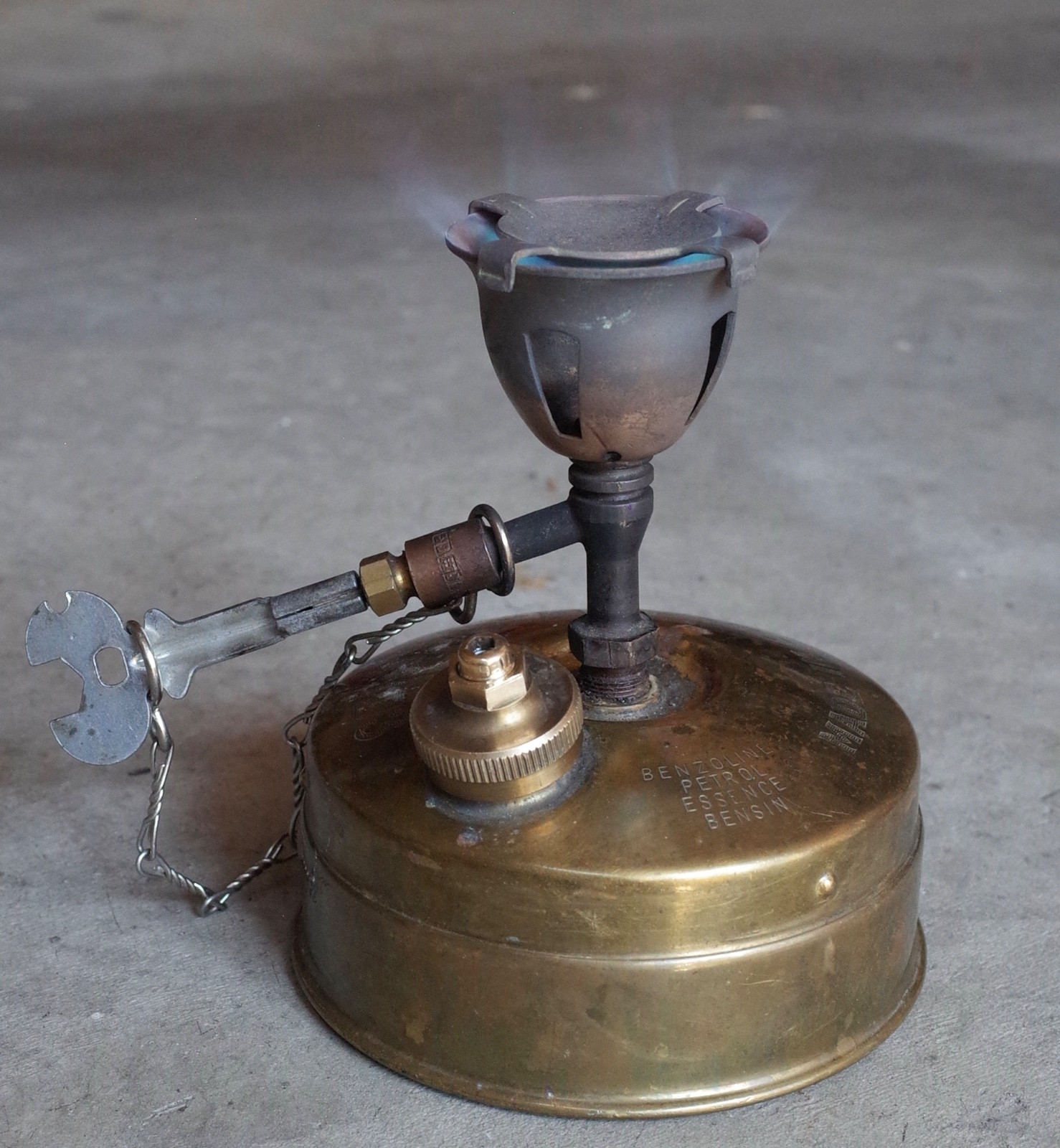 vtg SVEA 123 climbing backpacking camp survival STOVE • New Cap GASKETS • WORKS