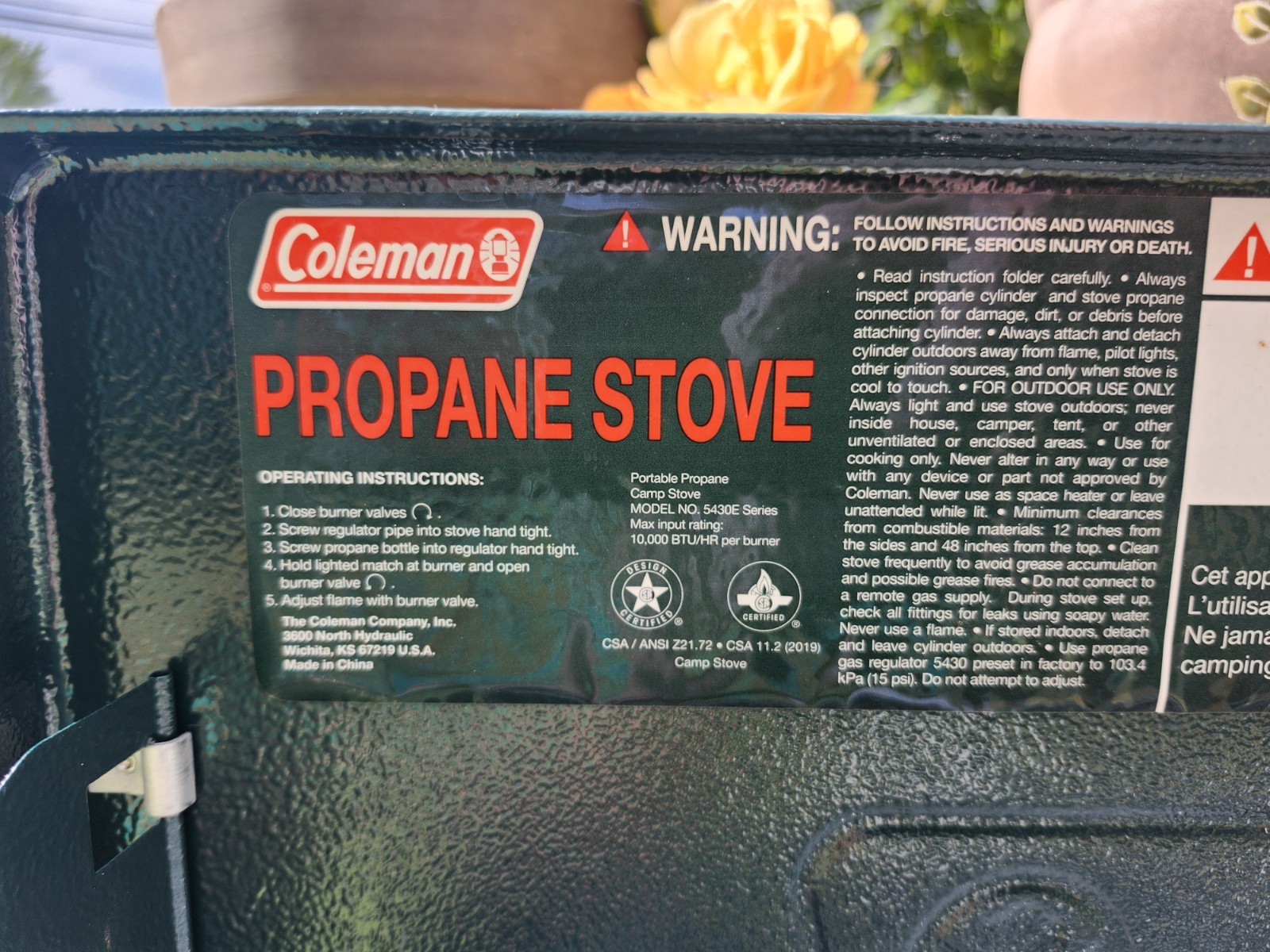 Coleman® 20,000 BTU Classic Propane Gas Camping Stove, 2-Burner Outdoor Used