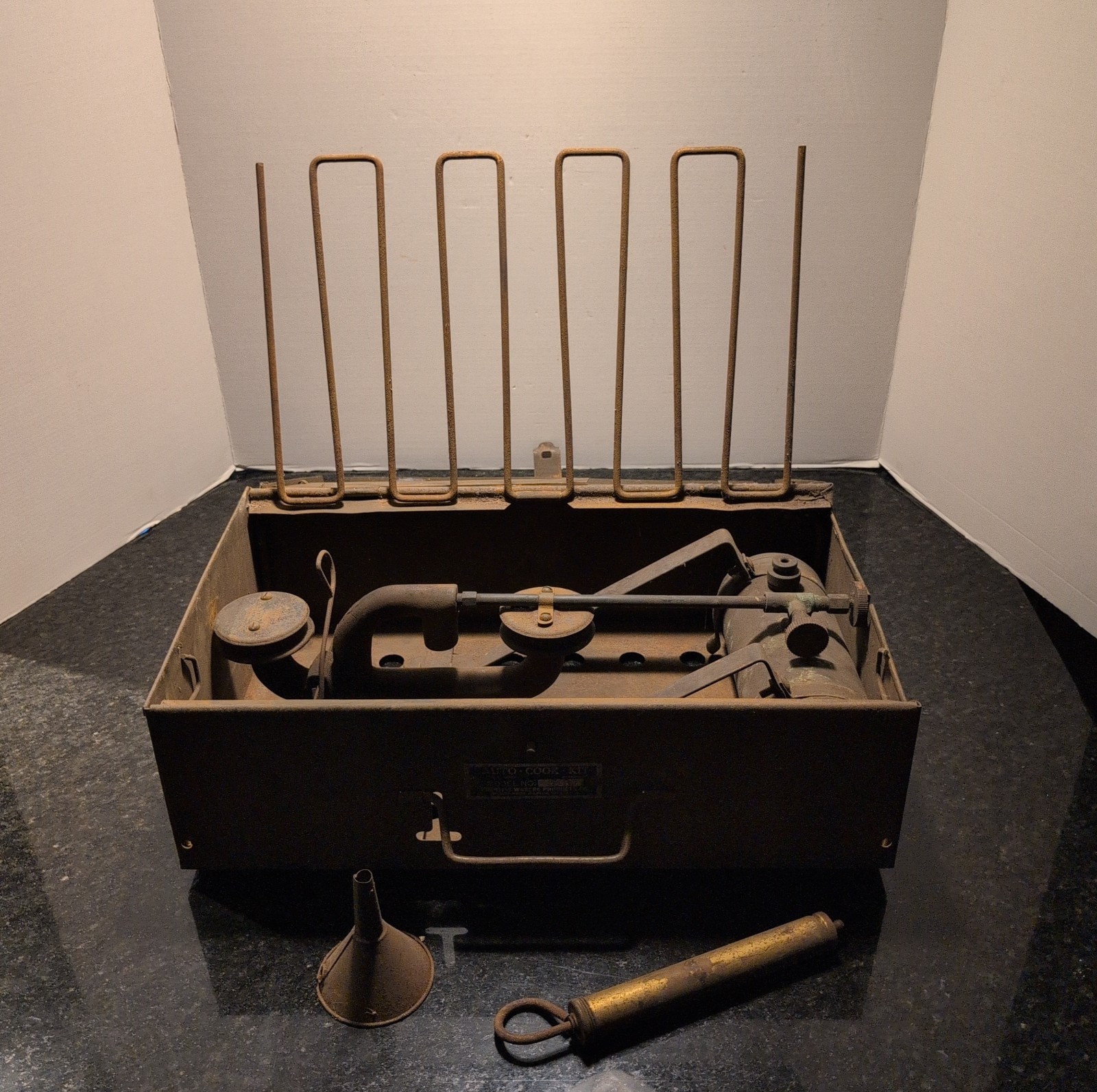 Prentiss Wabers Auto Cook Kit Model 8 B Cook Camp Stove 1920`S Brass Tank