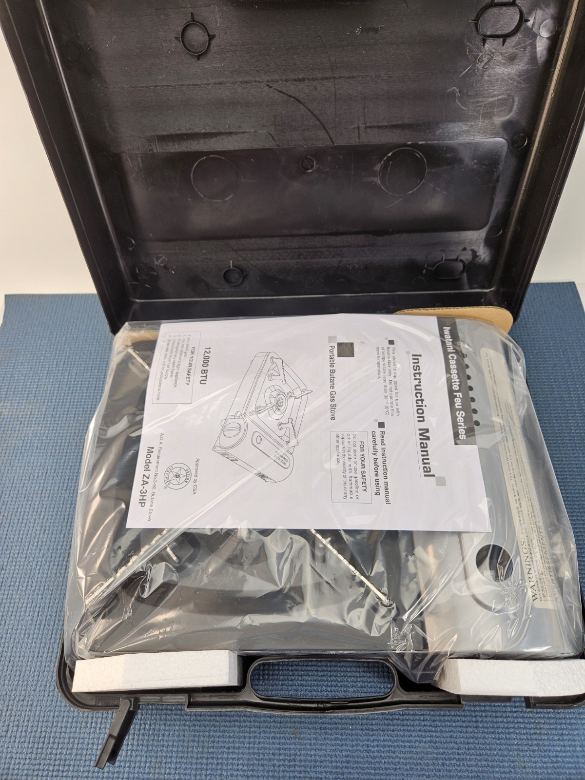 Iwatani Portable Butane Cassette Gas Stove ZA-3HP Indoor/Outdoor Rated NEW