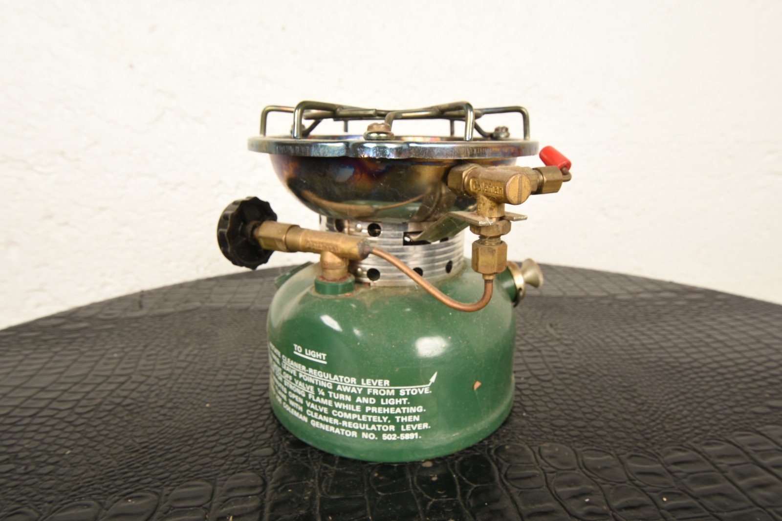 Coleman 502-700 Sportster Portable Gas Camping Stove Original Box Fuel Tablets