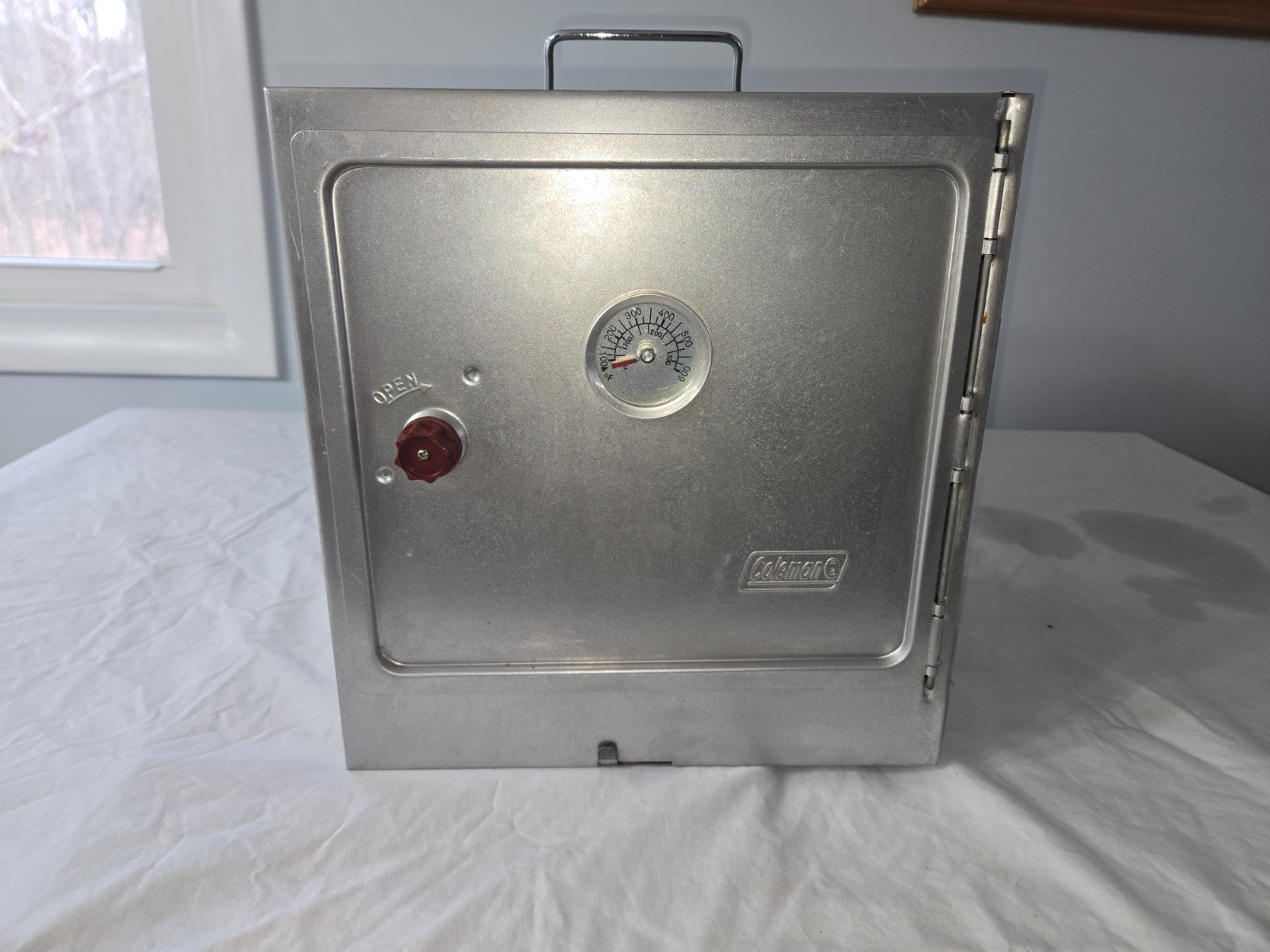 VTG COLEMAN SILVER FOLDING CAMP STOVE TOP OVEN W/ORIGINAL BOX AND INSTRUCTIONS