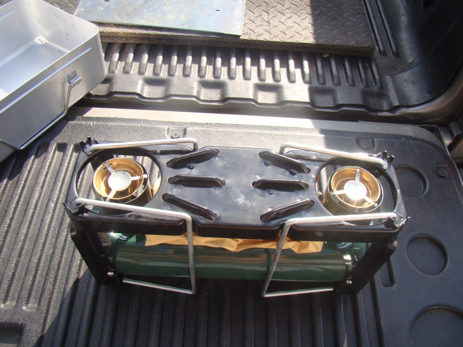 Coleman Model 523 Military Medical Stove Unused w/ Case Tank Basket & Parts USA