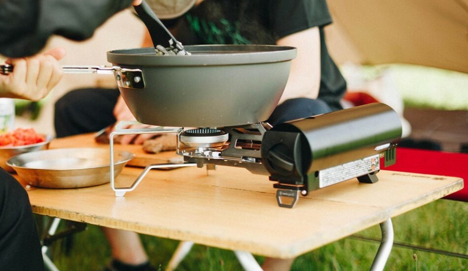 Snow Peak Home & Camp Portable Burner Stove GS-600KH Khaki Without Gas Canister