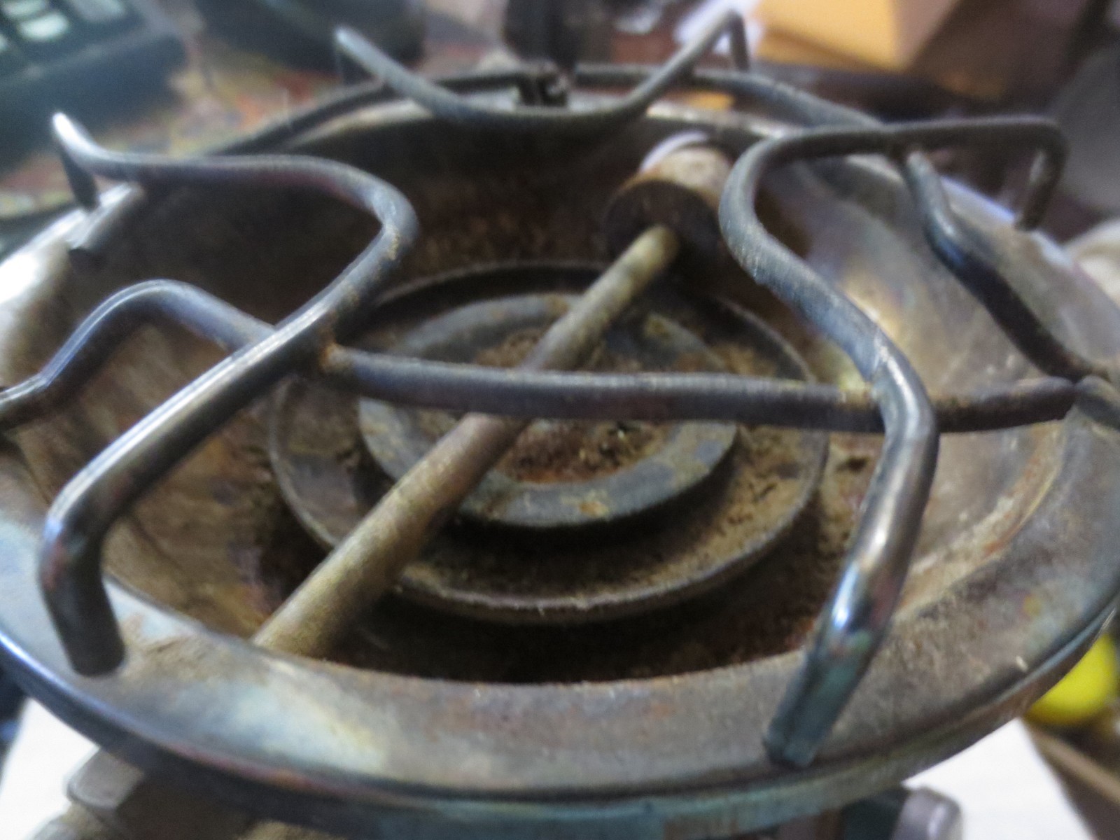 Vintage Coleman Sportster 502 Single-Burner Camping Stove Dated 12/1976 Untested