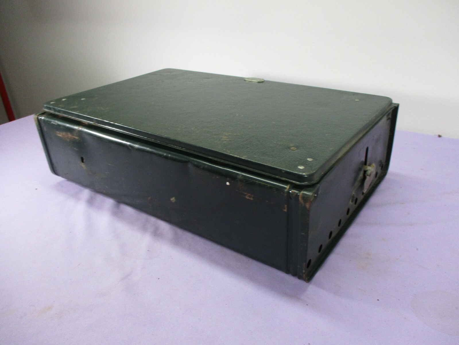 Vintage Coleman 425F Double Burner Portable Gas Camping Stove October 1987 WORKS