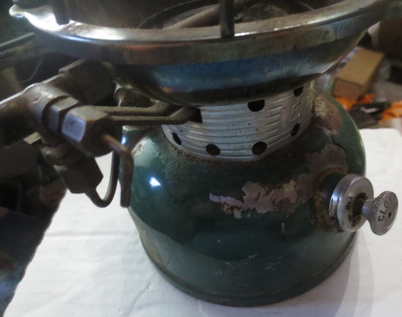 Vintage Coleman Sportster 502 Single-Burner Camping Stove Dated 12/1976 Untested