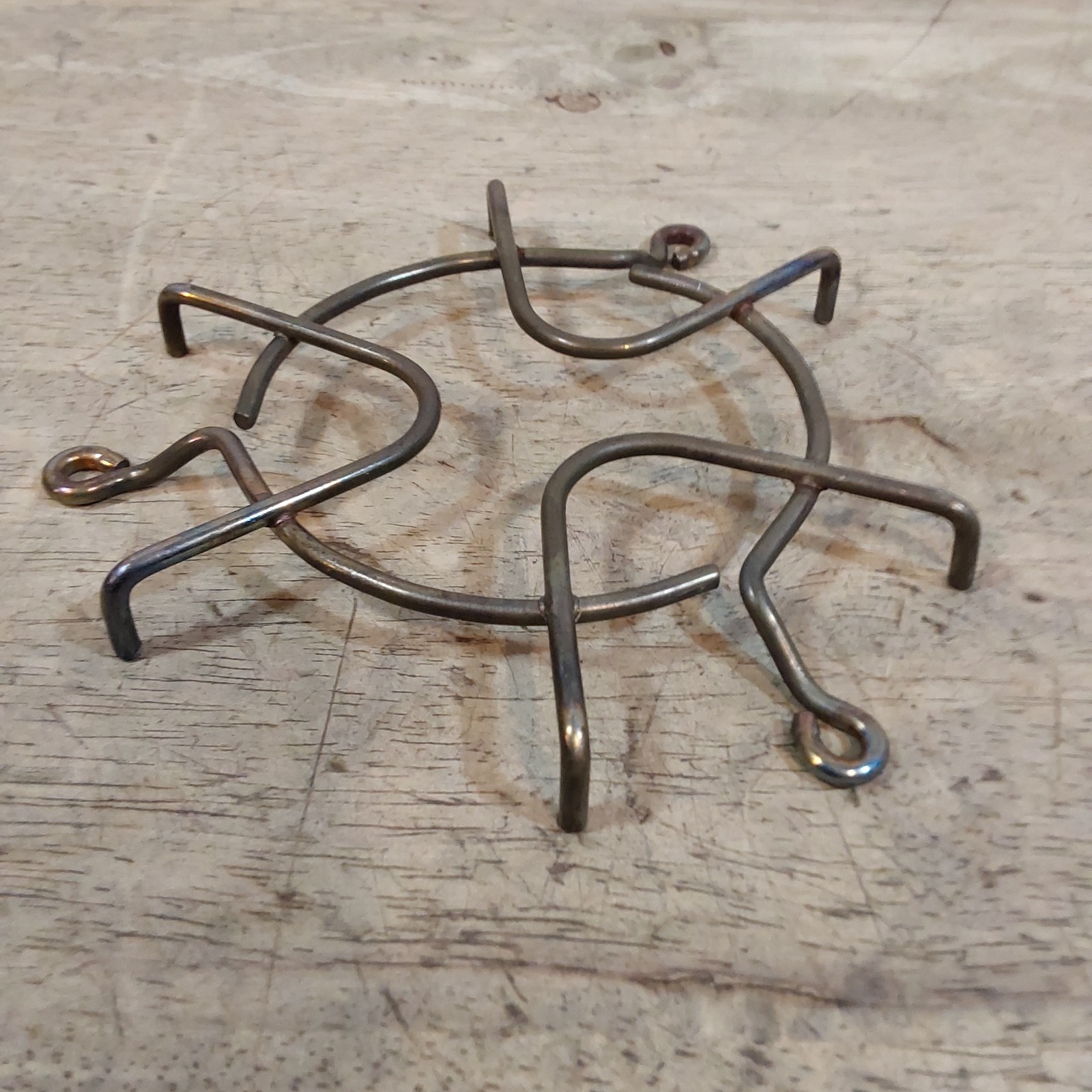 Coleman 502 Stove – Grate – Discoloration