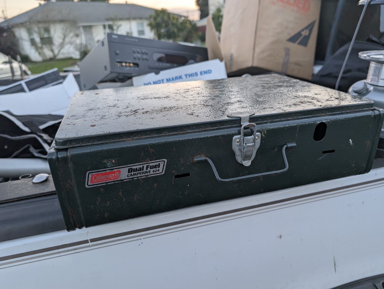 Coleman Model 424 Dual Fuel Family Size 2 Burner Campstove, no fuel tank