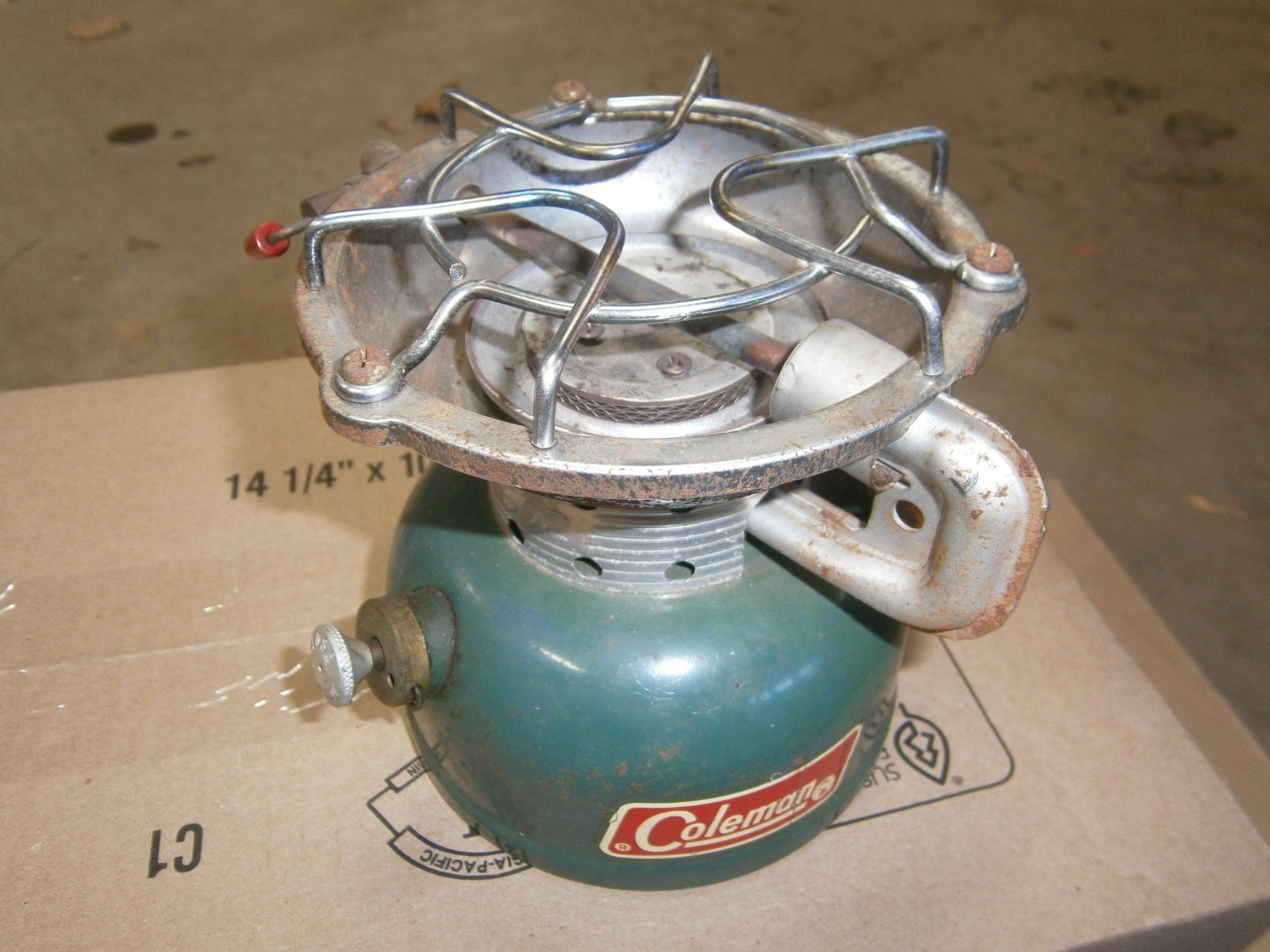 COLEMAN CAMP STOVE CAMPING STOVE 502 BURNER COOKER