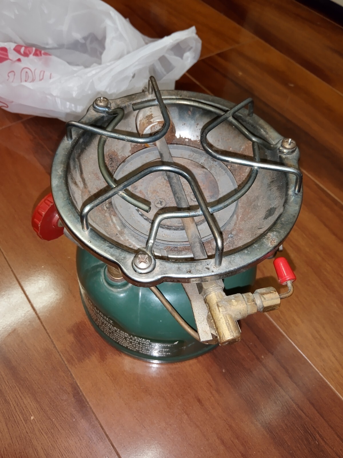 Vintage 1969 Coleman Sportster Single Burner Camping Stove 502-700