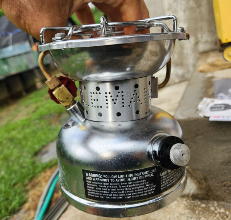 Unused Centennial Coleman 100th Anniversary Stove Model 502A