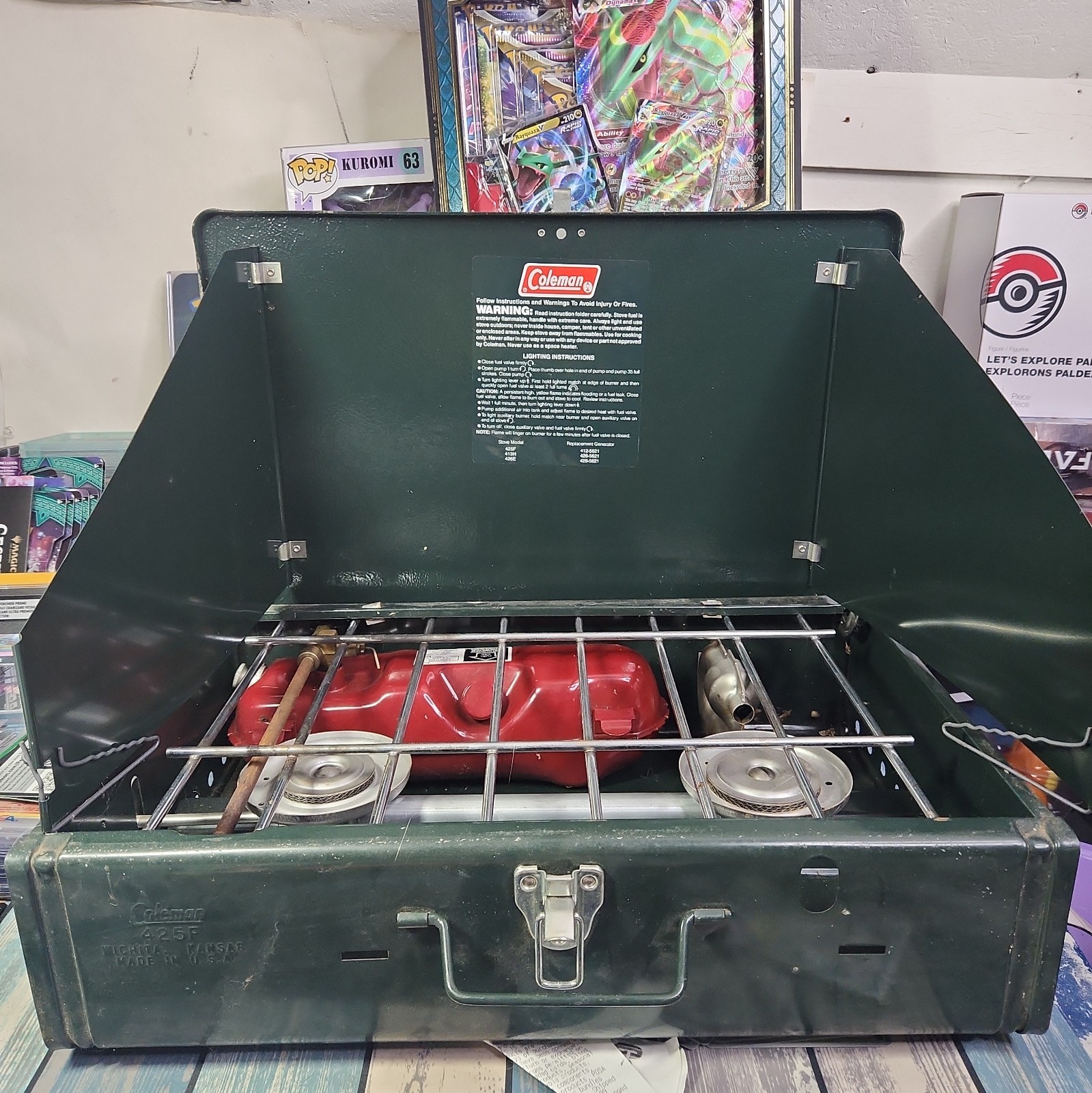 Vintage Coleman 425F Two Burner Gas (Fuel) Camping Stove Green 5/1990 VERY NICE!