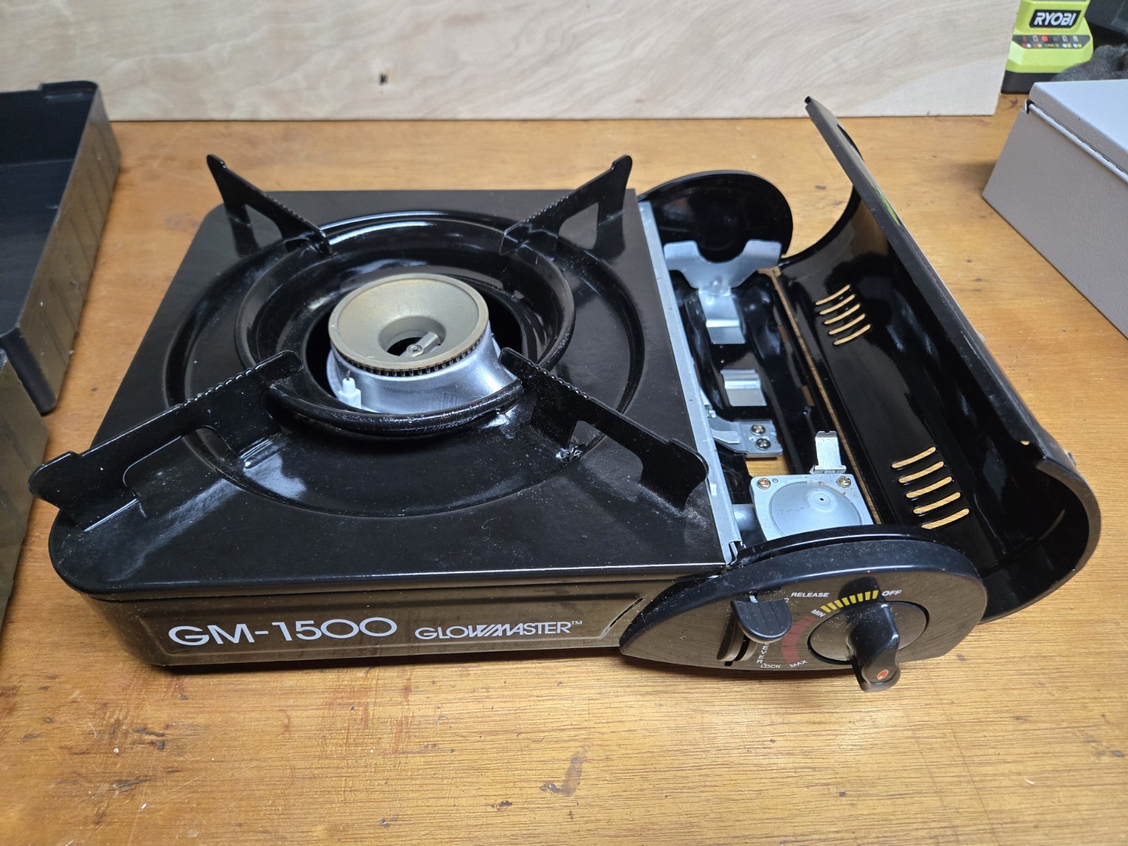 Glowmaster GM-1500 Portable 1 Burner Gas Stove 7000 BTU Black w/ Carry Case