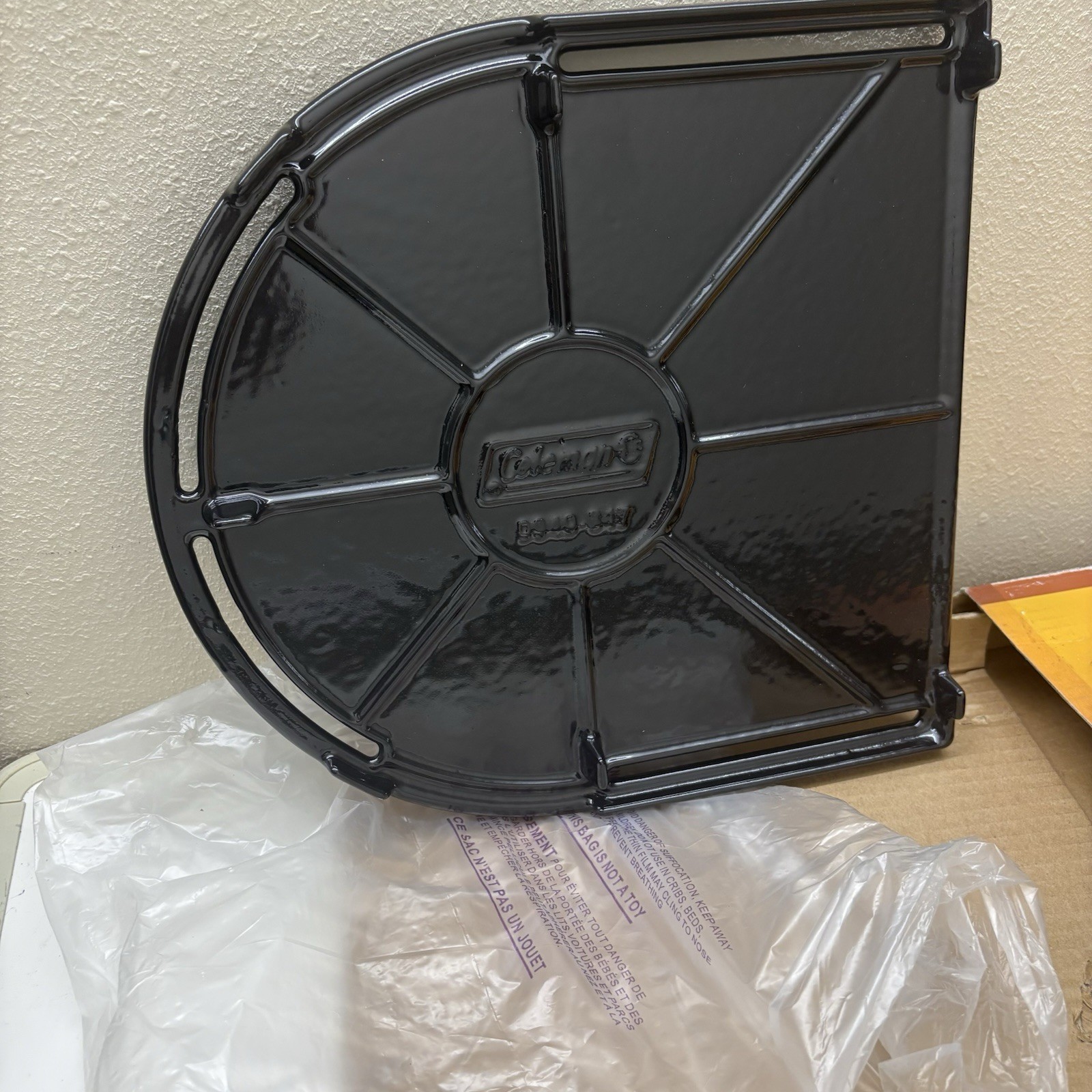 COLEMAN RoadTrip SwapTop Stove CAST IRON GRIDDLE Roadtrip Grill NEW OPEN BOX