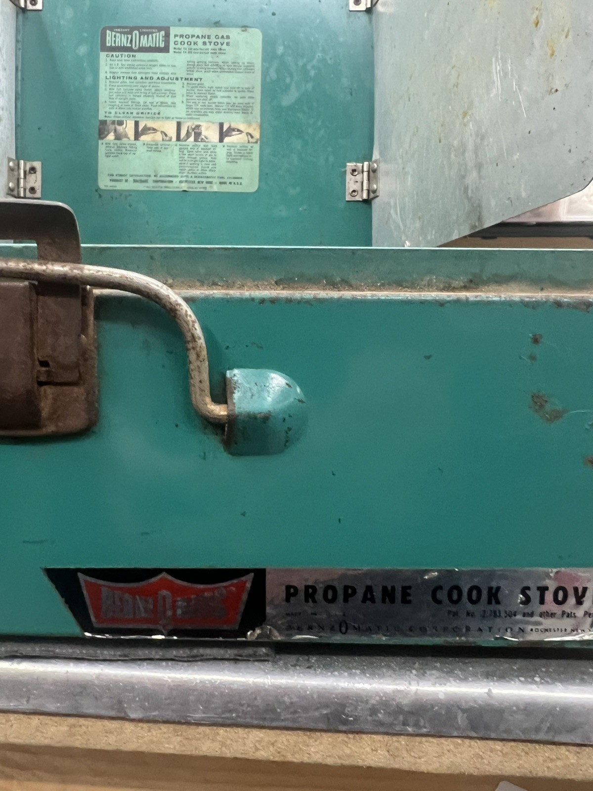 Vintage Bernz-O-matic TX 3690B Single Burner Camp Stove