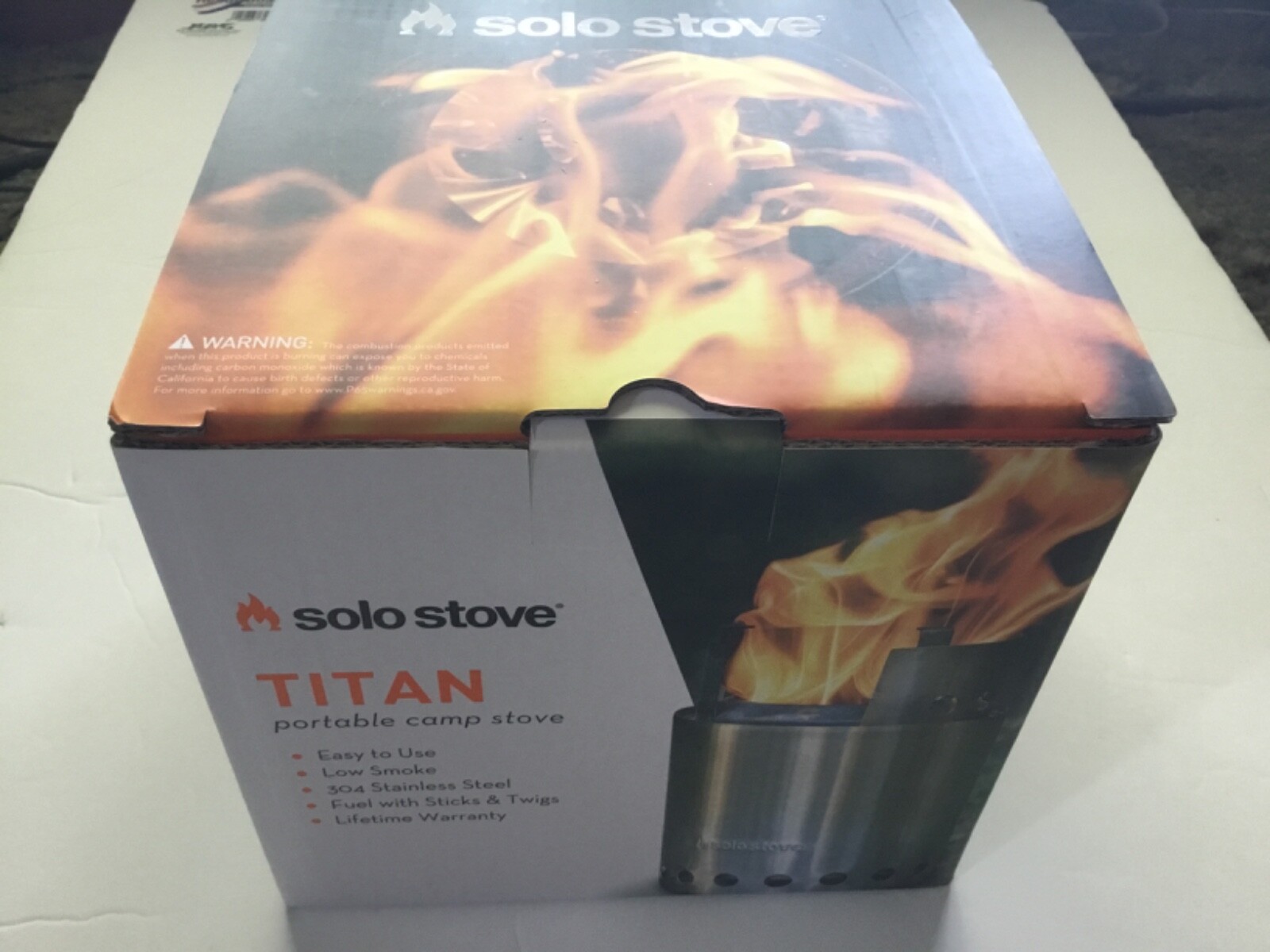 NEW Solo Stove Titan 2-4 Person Lightweight Wood Burning Stove hiking camping